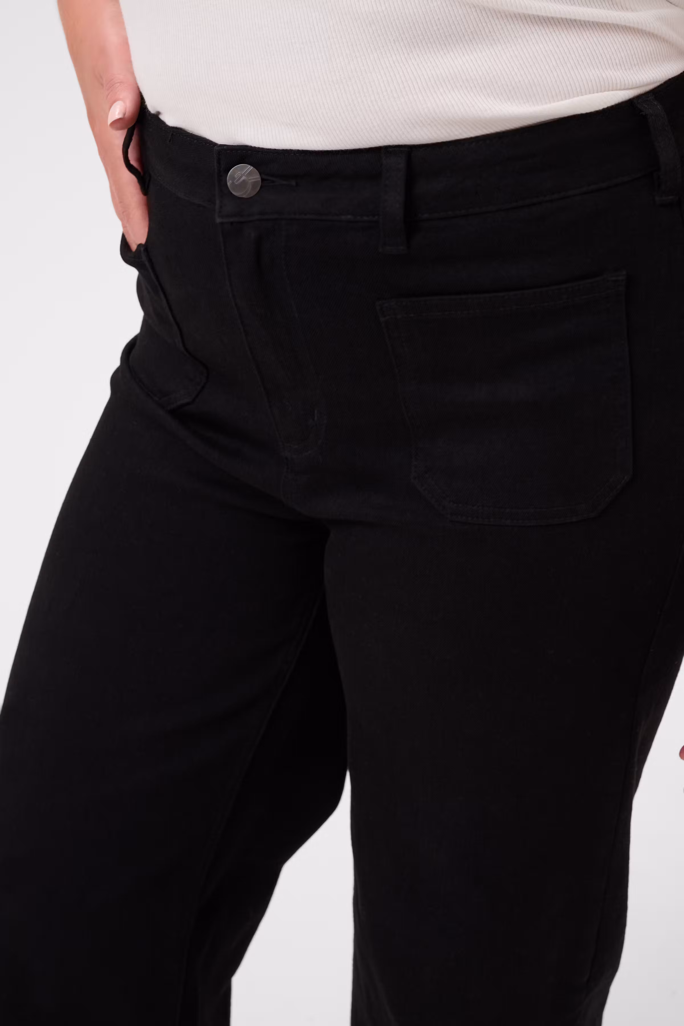 KCbrookie Jeans LOOKBOOK DETAIL 10584439-100121