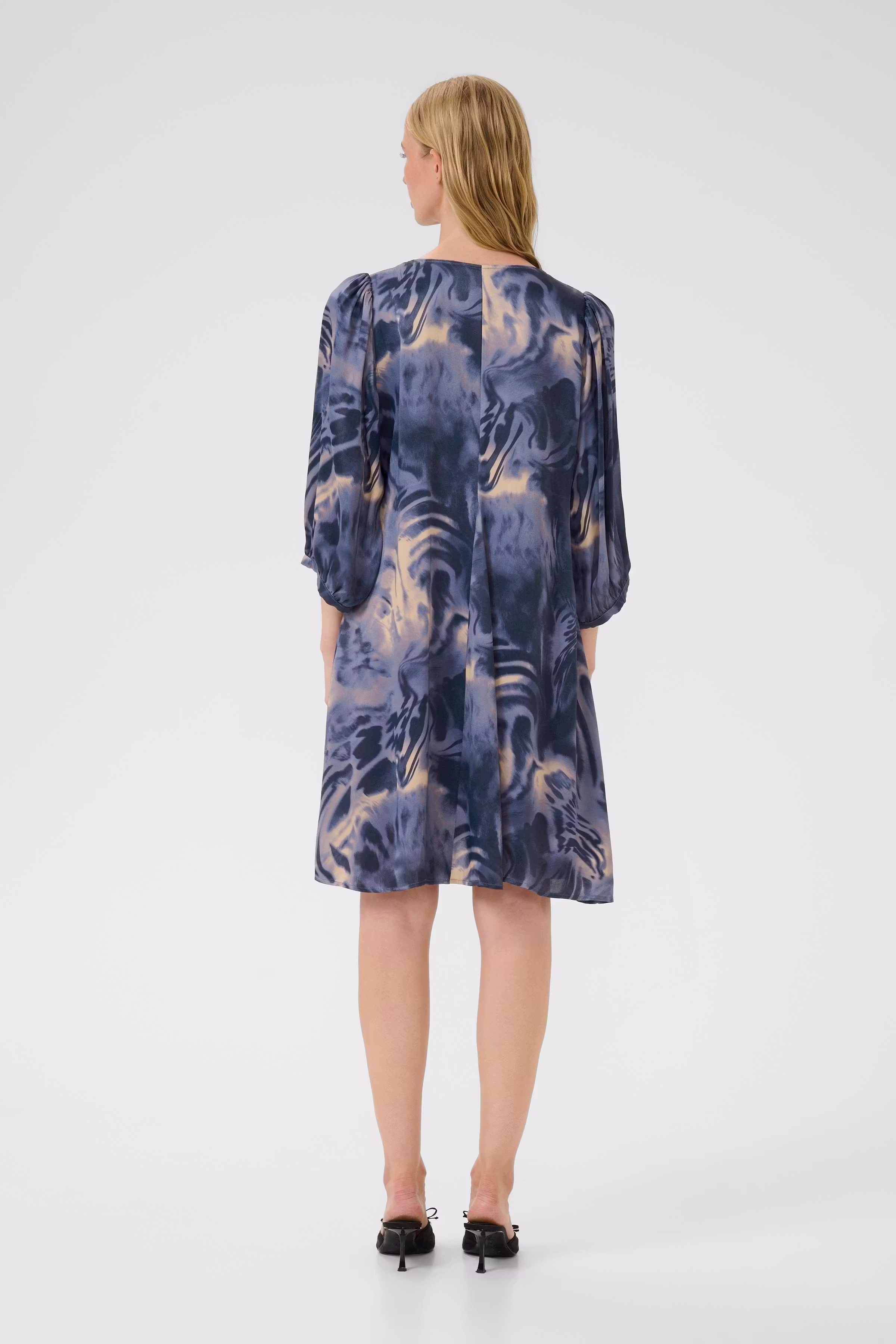 KBBliss Dress LOOKBOOK BACK 10105586-108324