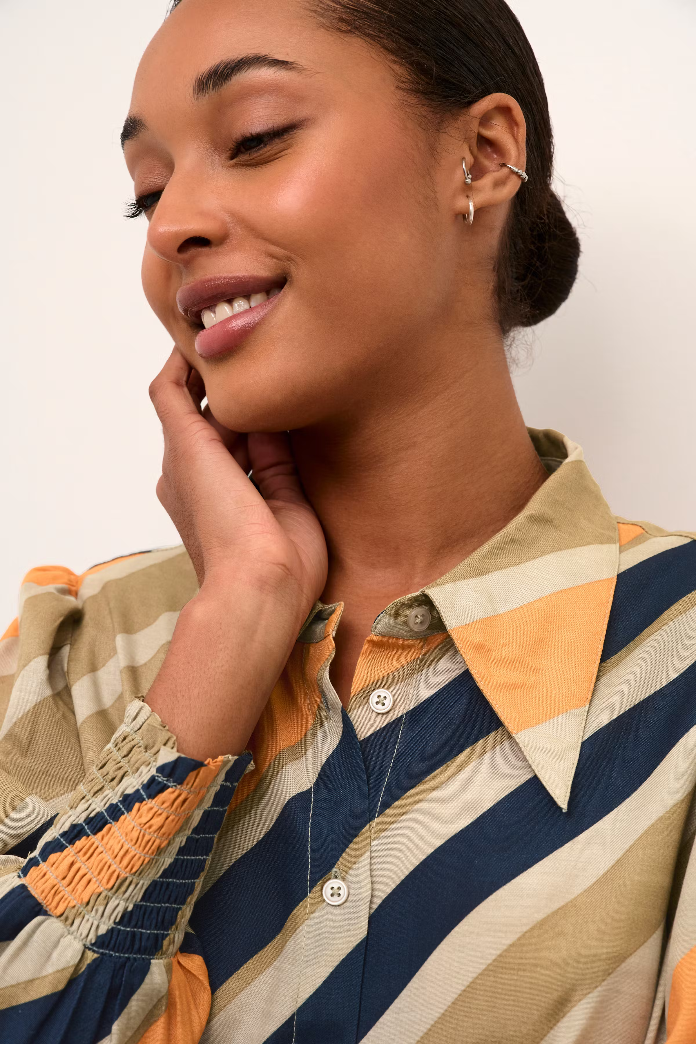 KAmaria Overhemd LOOKBOOK DETAIL 10552183-104917