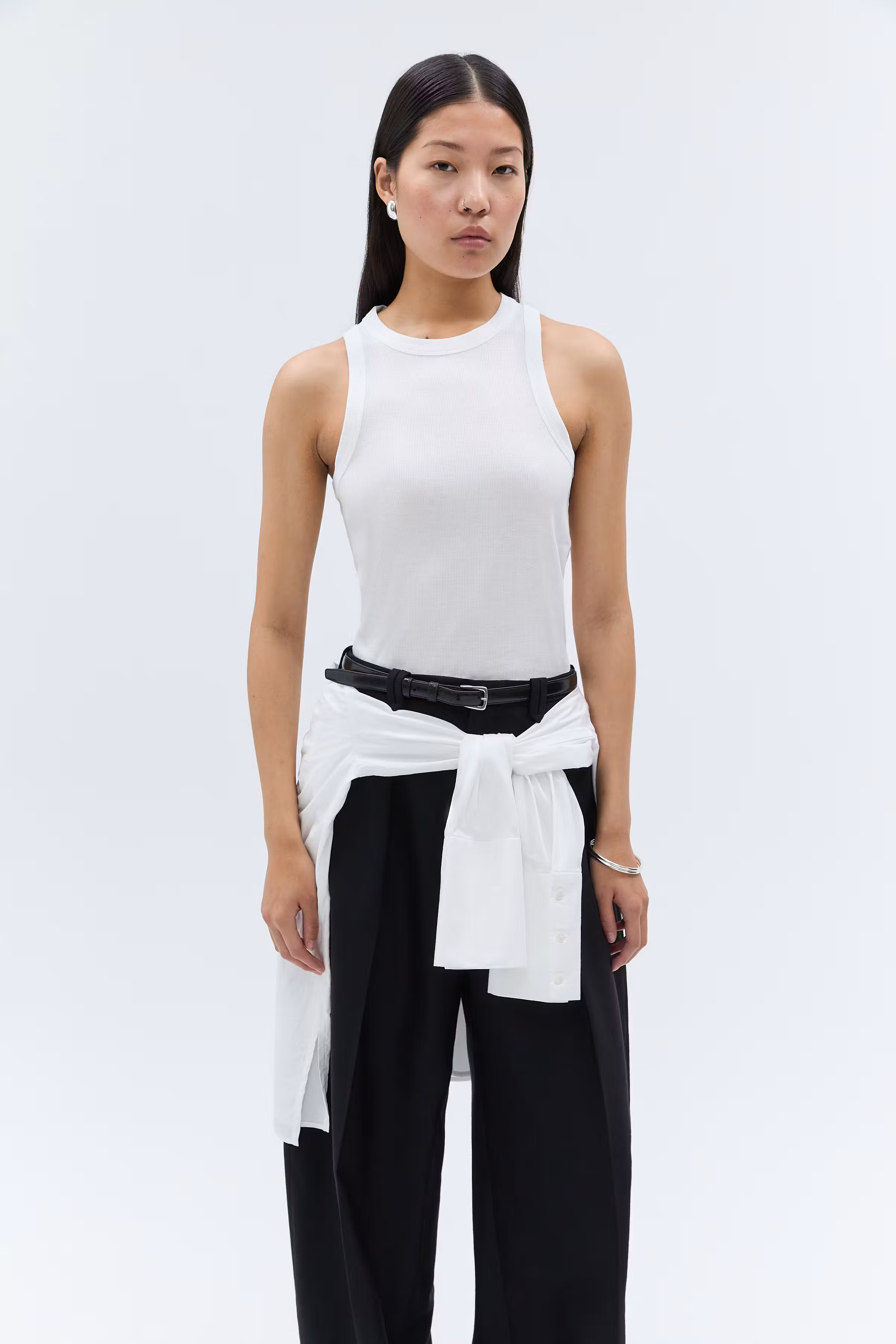 IOKlara Top LOOKBOOK FRONT 30600545-WH001