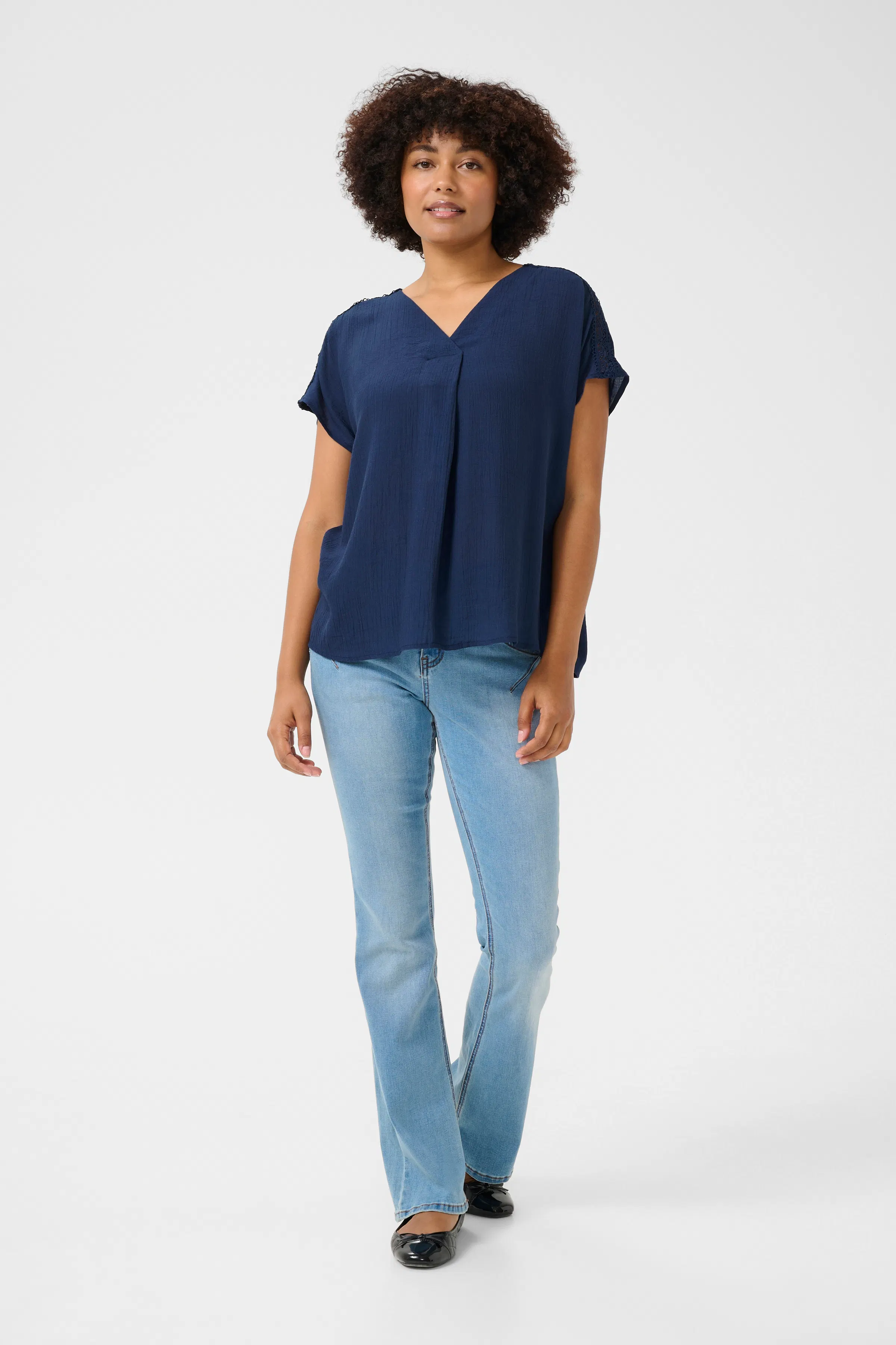 CRHenja Bluse LOOKBOOK FRONT 10613950-193923