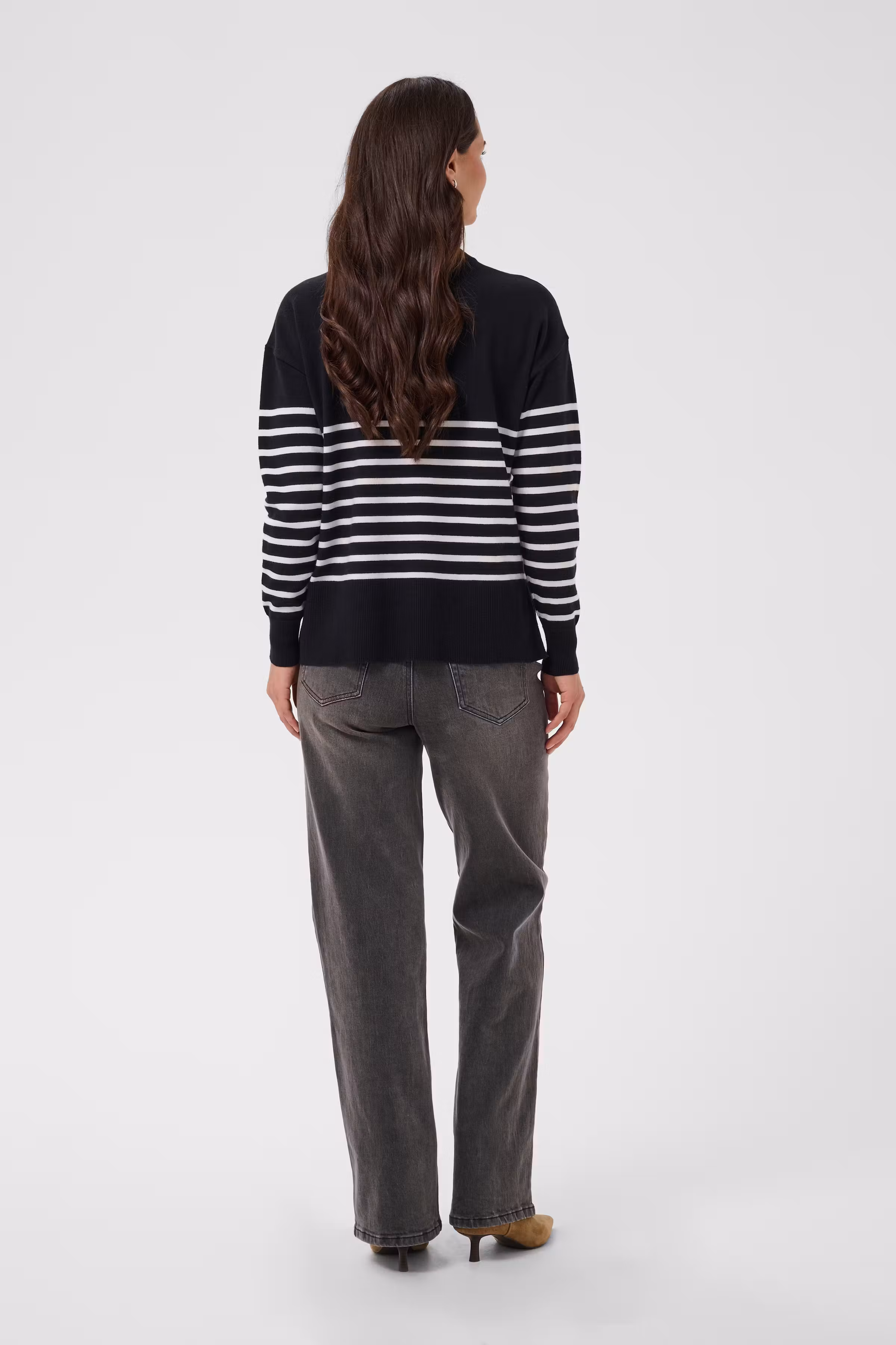 KAlimone Pullover LOOKBOOK BACK 10511830-1000352