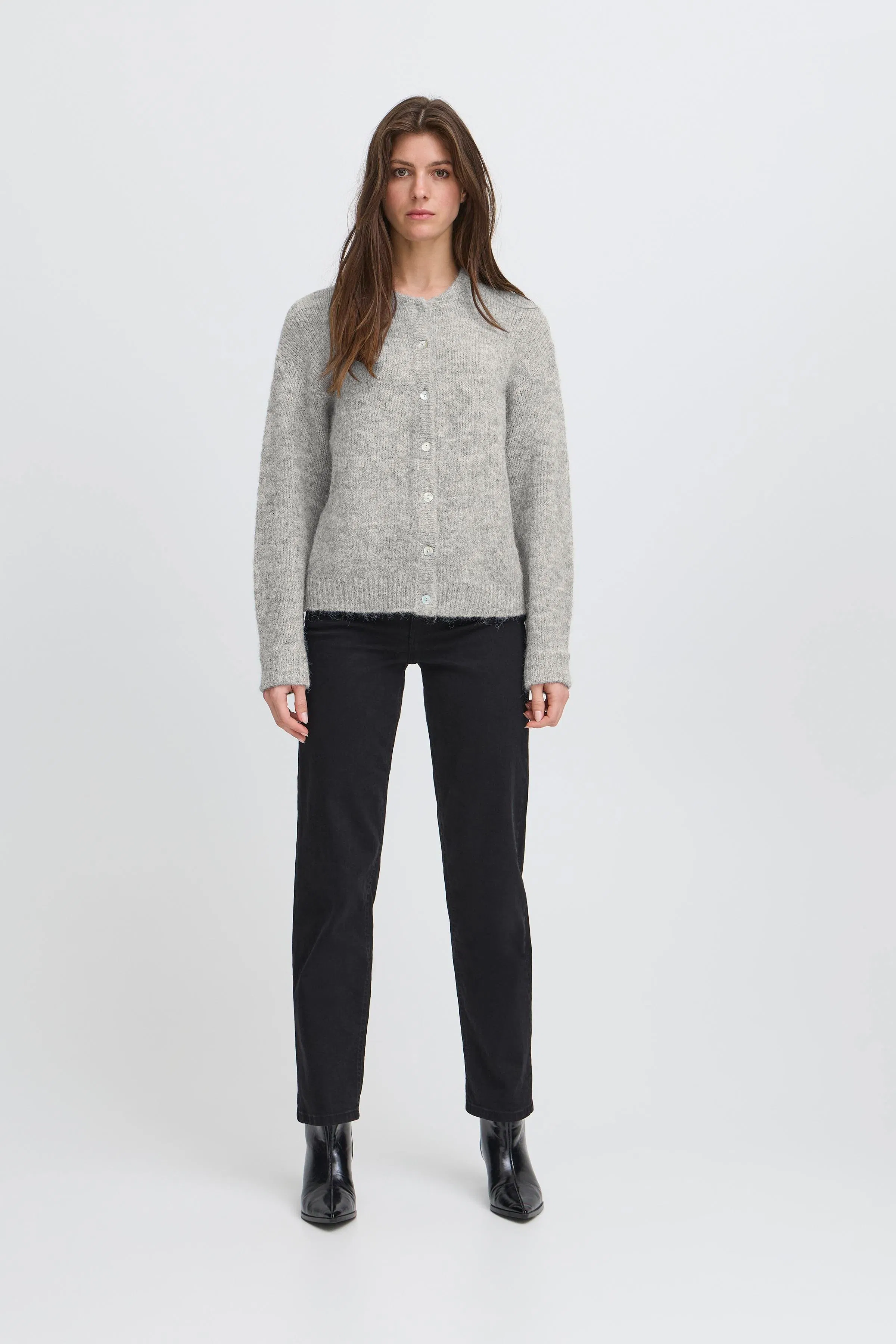 IHBELABLUE Cardigan LOOKBOOK FRONT 20124195-200317