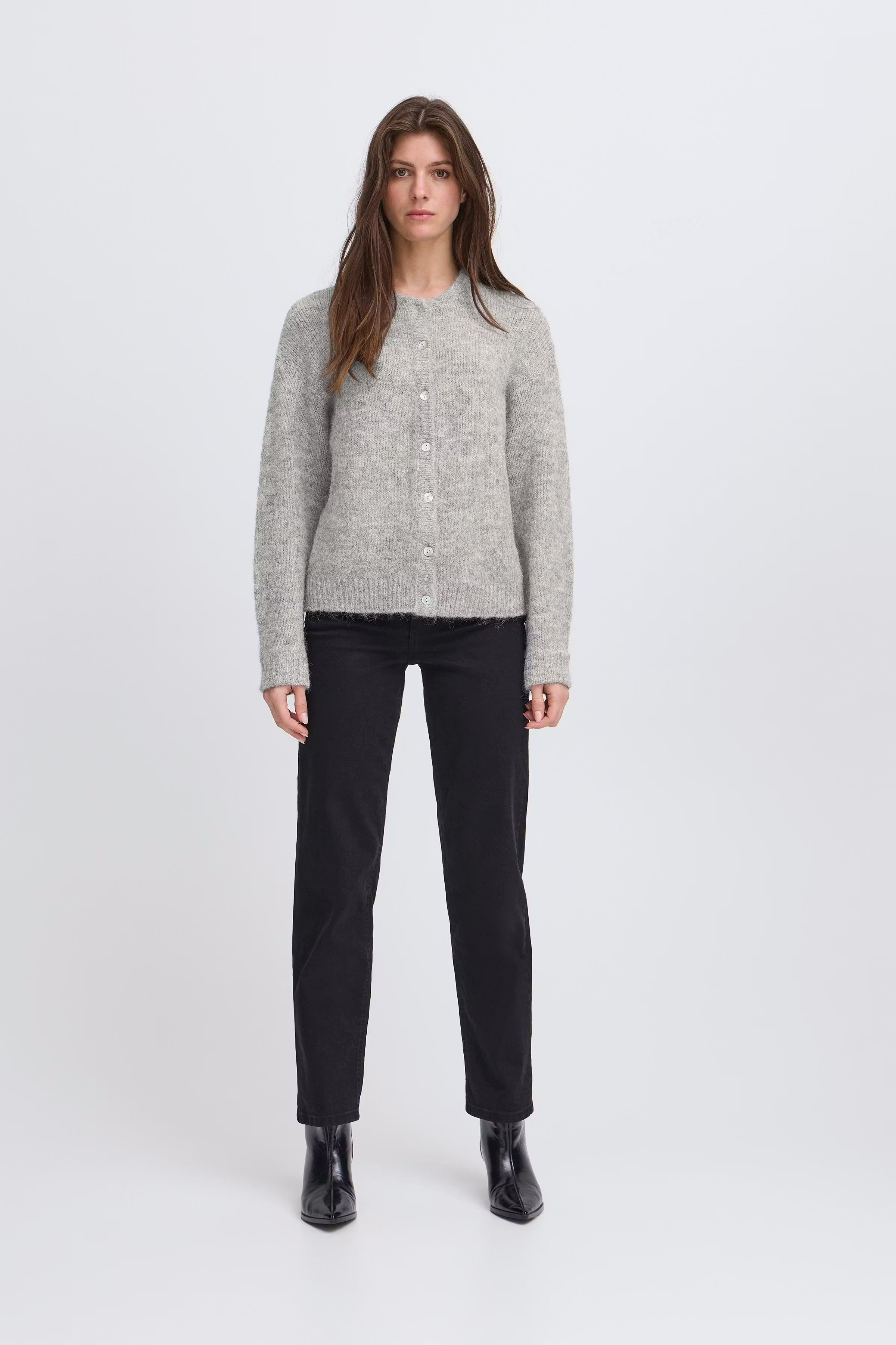 IHBELABLUE Cardigan LOOKBOOK FRONT 20124195-200317