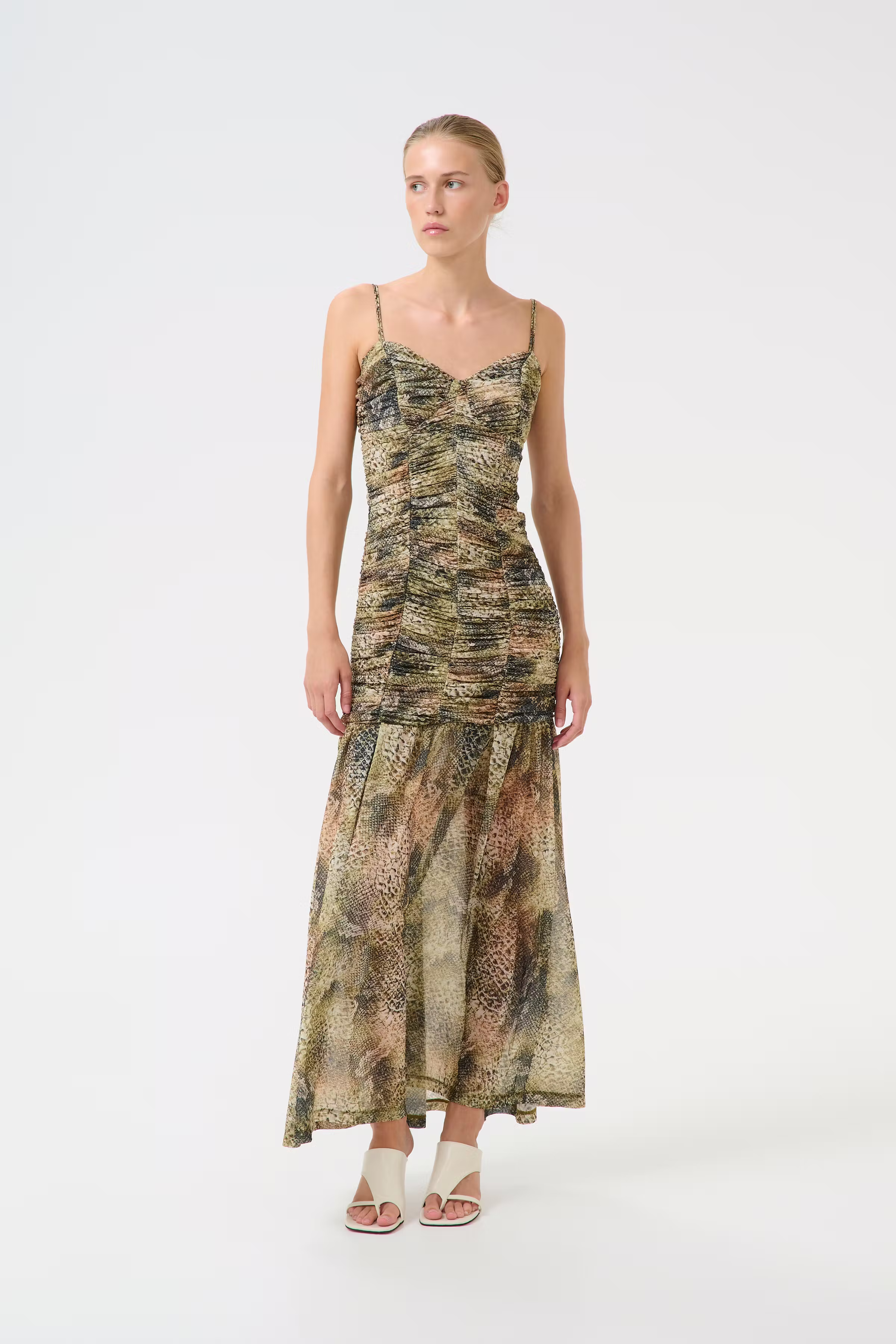 GZsnira Jurk LOOKBOOK FRONT 10910146-107549