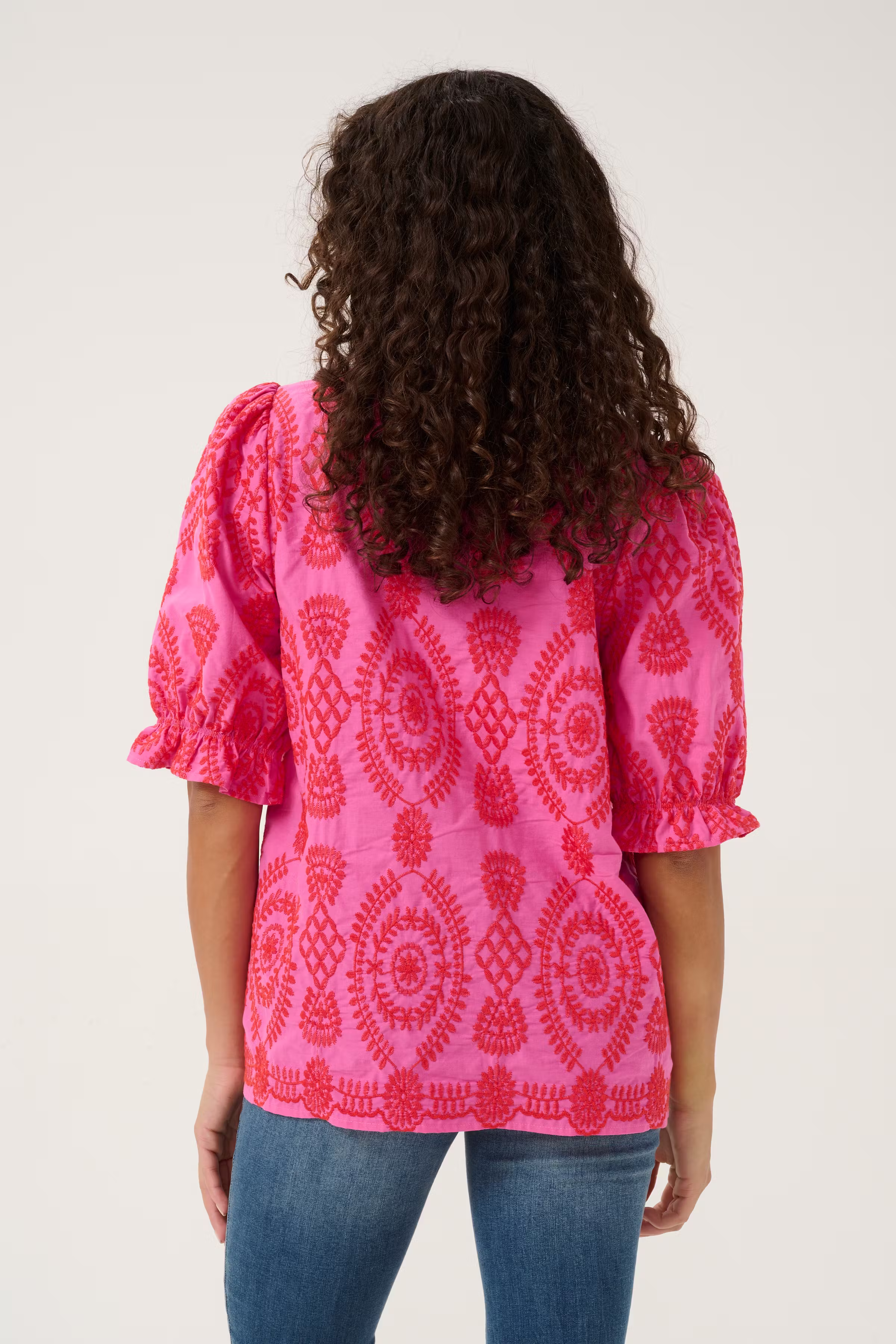CUaidy Bluse LOOKBOOK BACK 50111766-152718