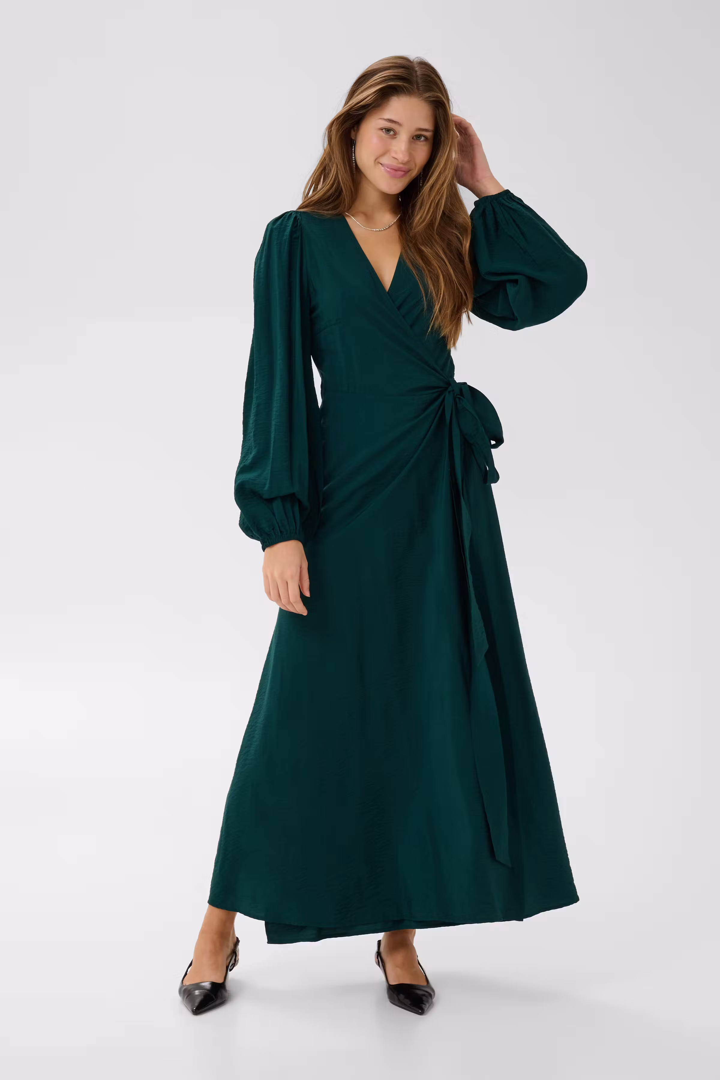 KAelsie Dress LOOKBOOK FRONT 10513188-195320