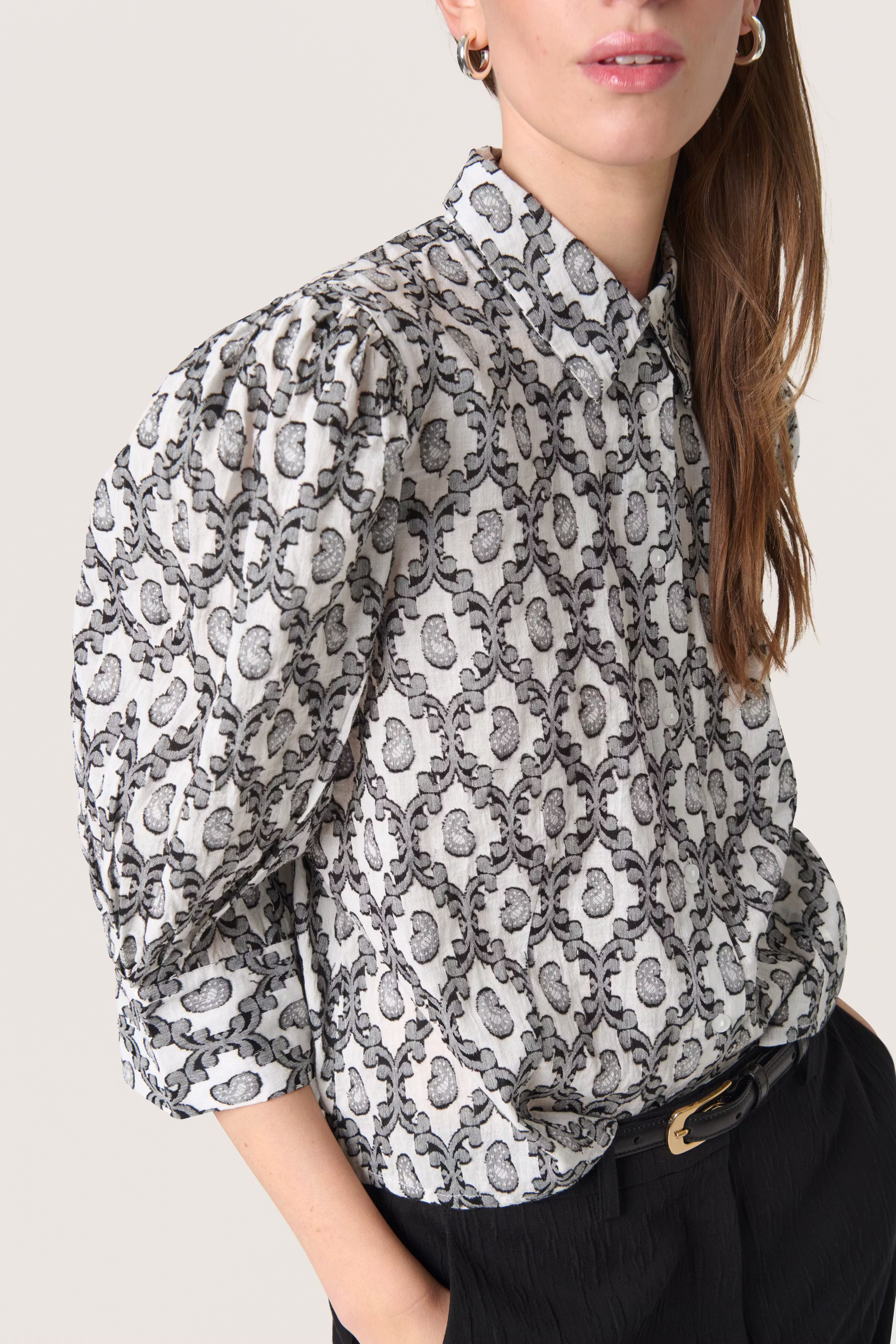 SLErika Skjorte LOOKBOOK DETAIL 30408456-303917