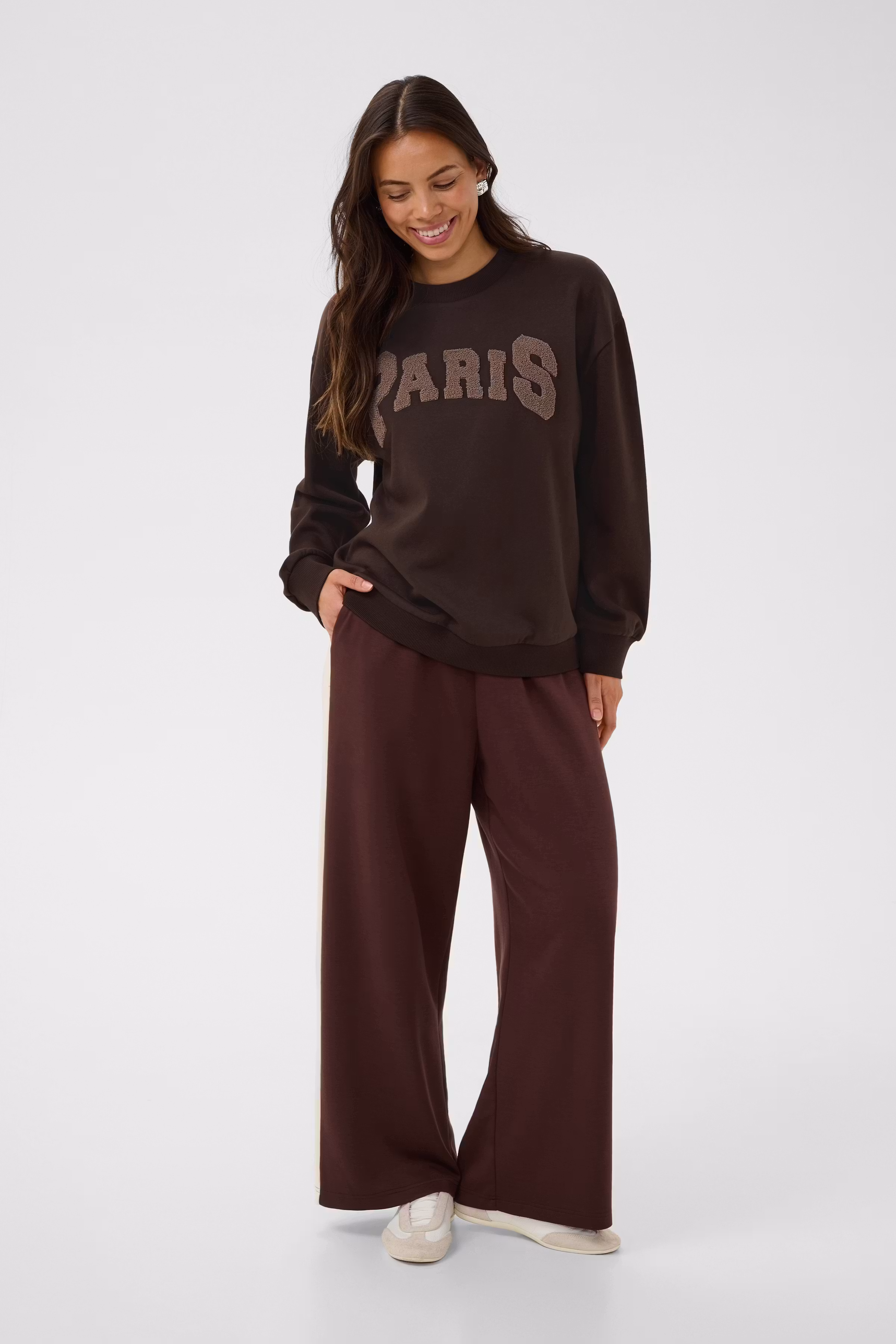 BPviccy Sweatshirt LOOKBOOK FRONT 40200214-1000045