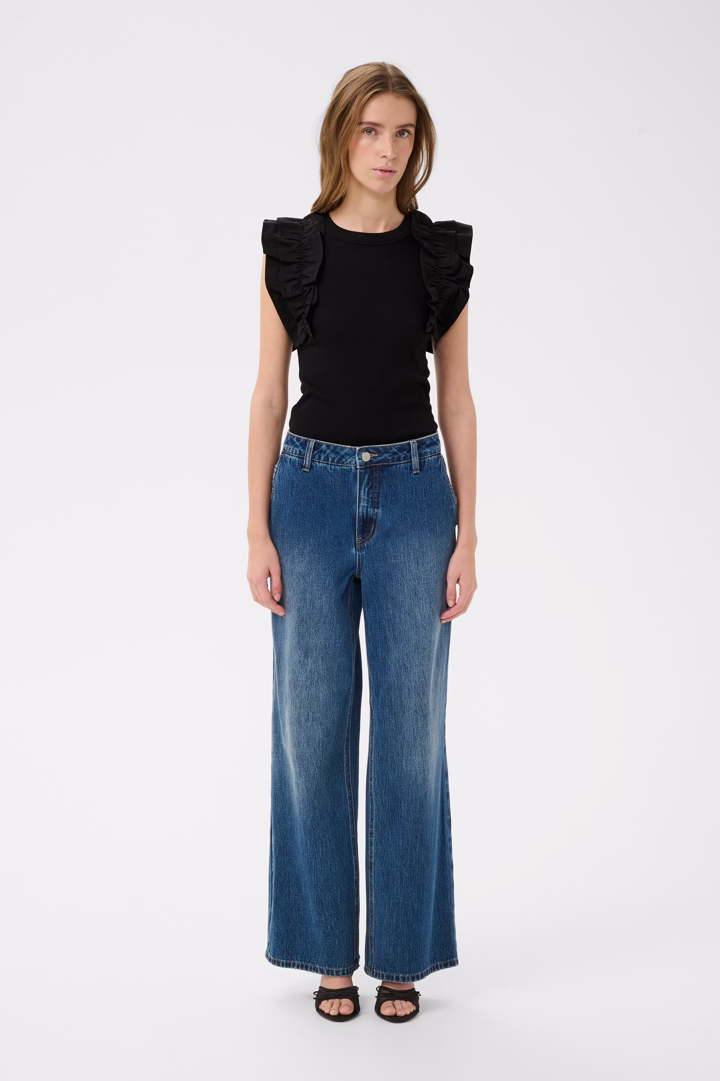 OdaKB T-shirt LOOKBOOK FRONT 10104930-194008