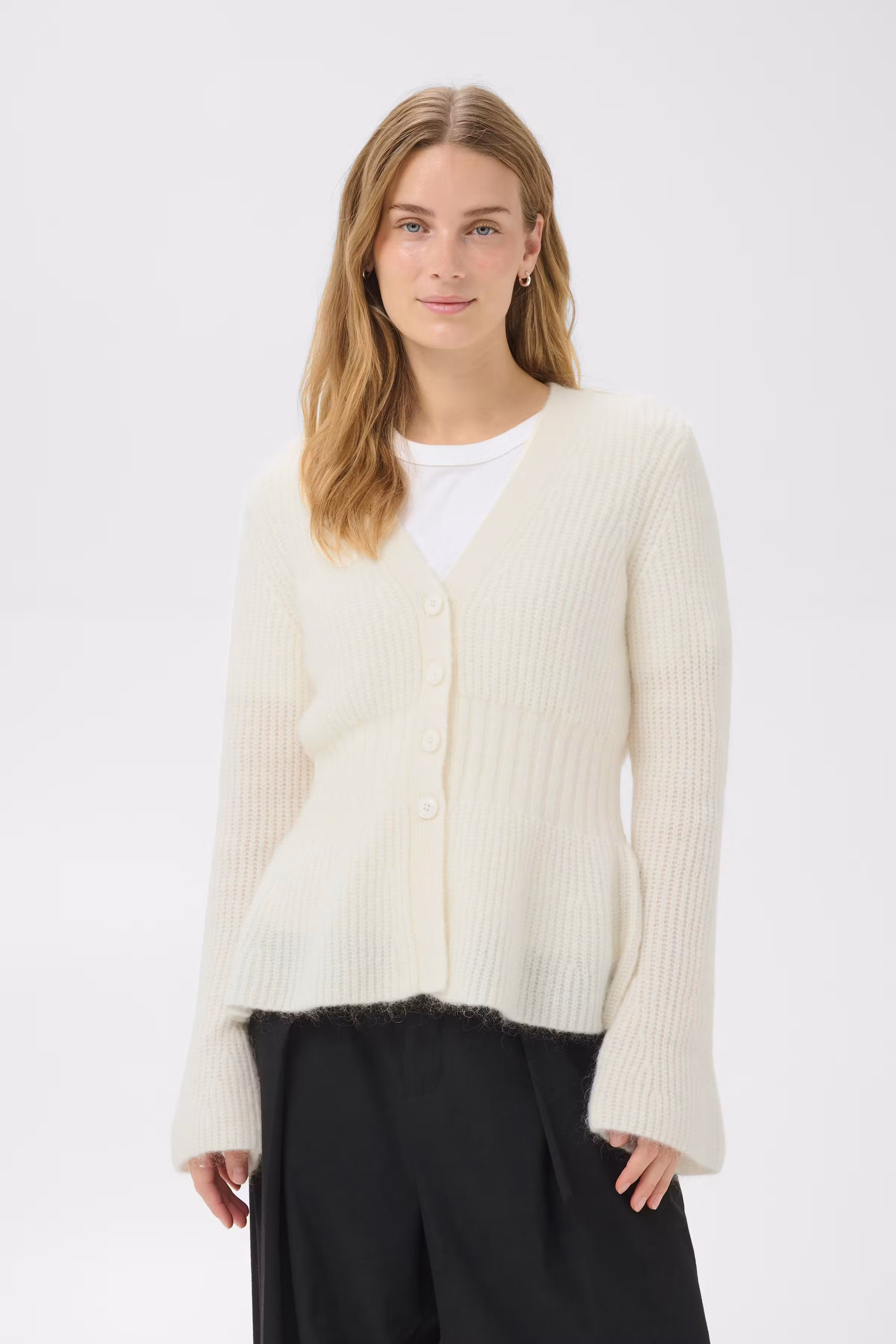 DominoPW Cardigan LOOKBOOK FRONT 30310991-120601
