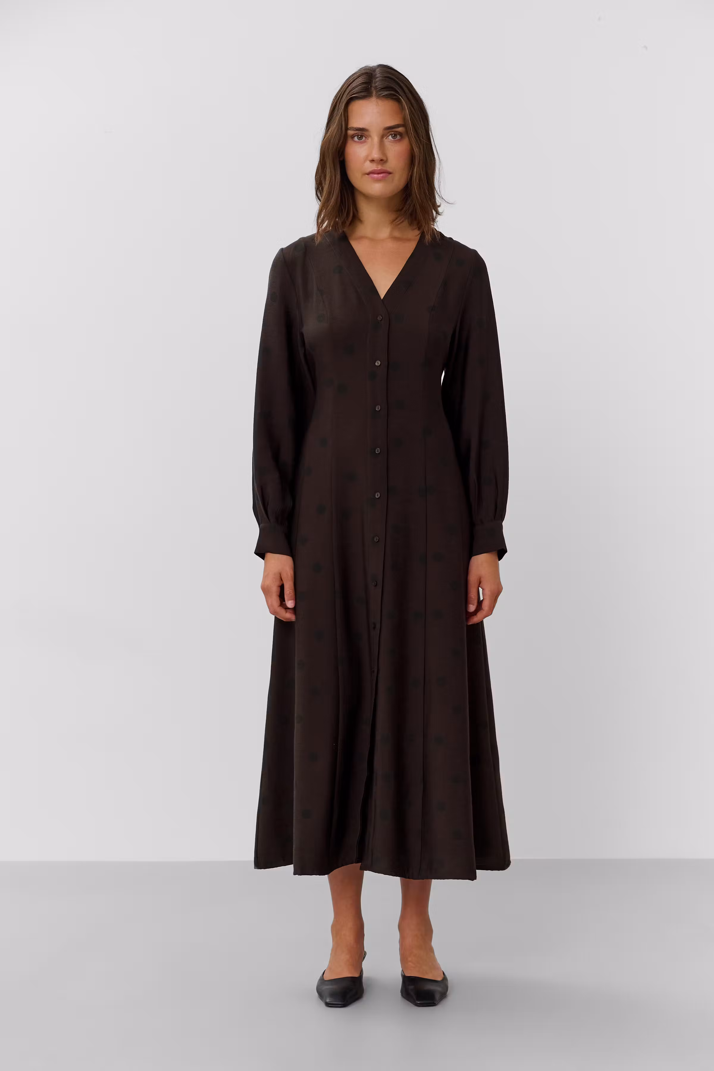 SLIdola Kjole LOOKBOOK FRONT 30410041-305817
