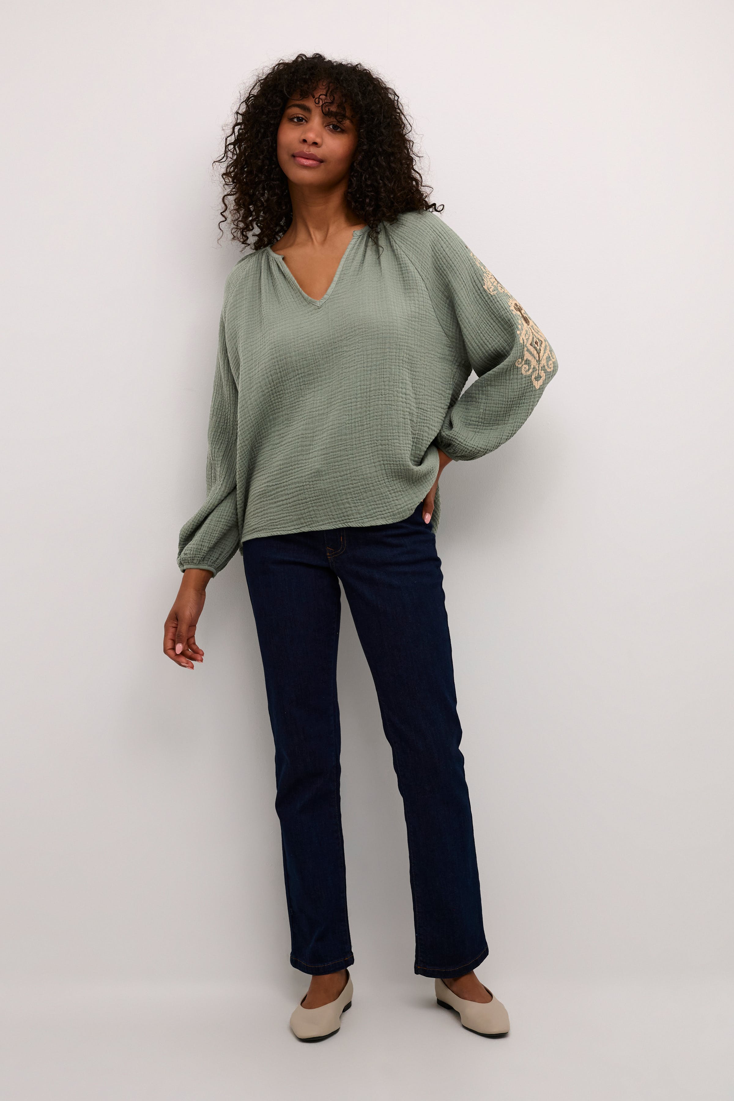 BPirsa Bluse LOOKBOOK FRONT 40103494-400629