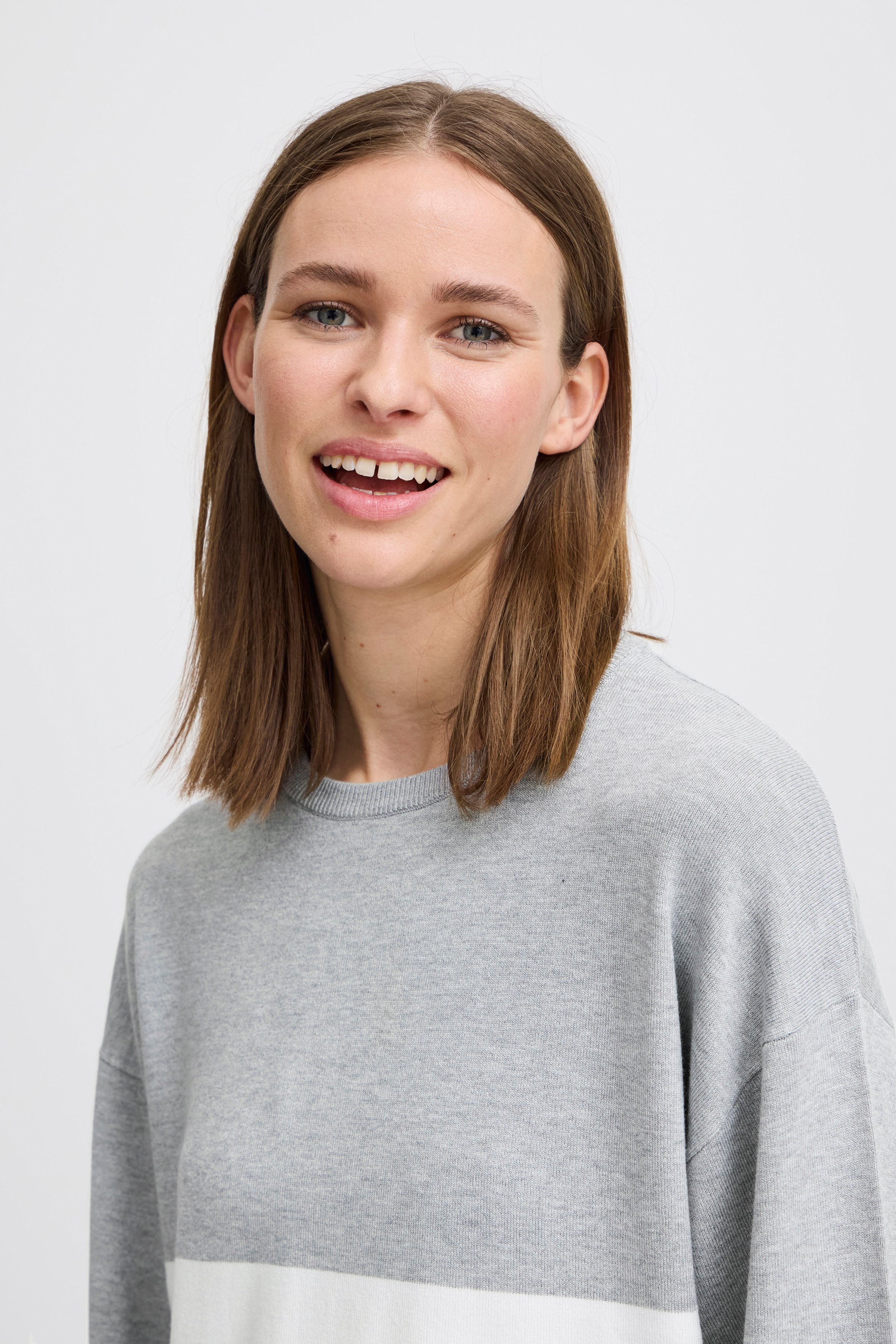 BYMMORLA Pullover LOOKBOOK DETAIL 20816292-200540