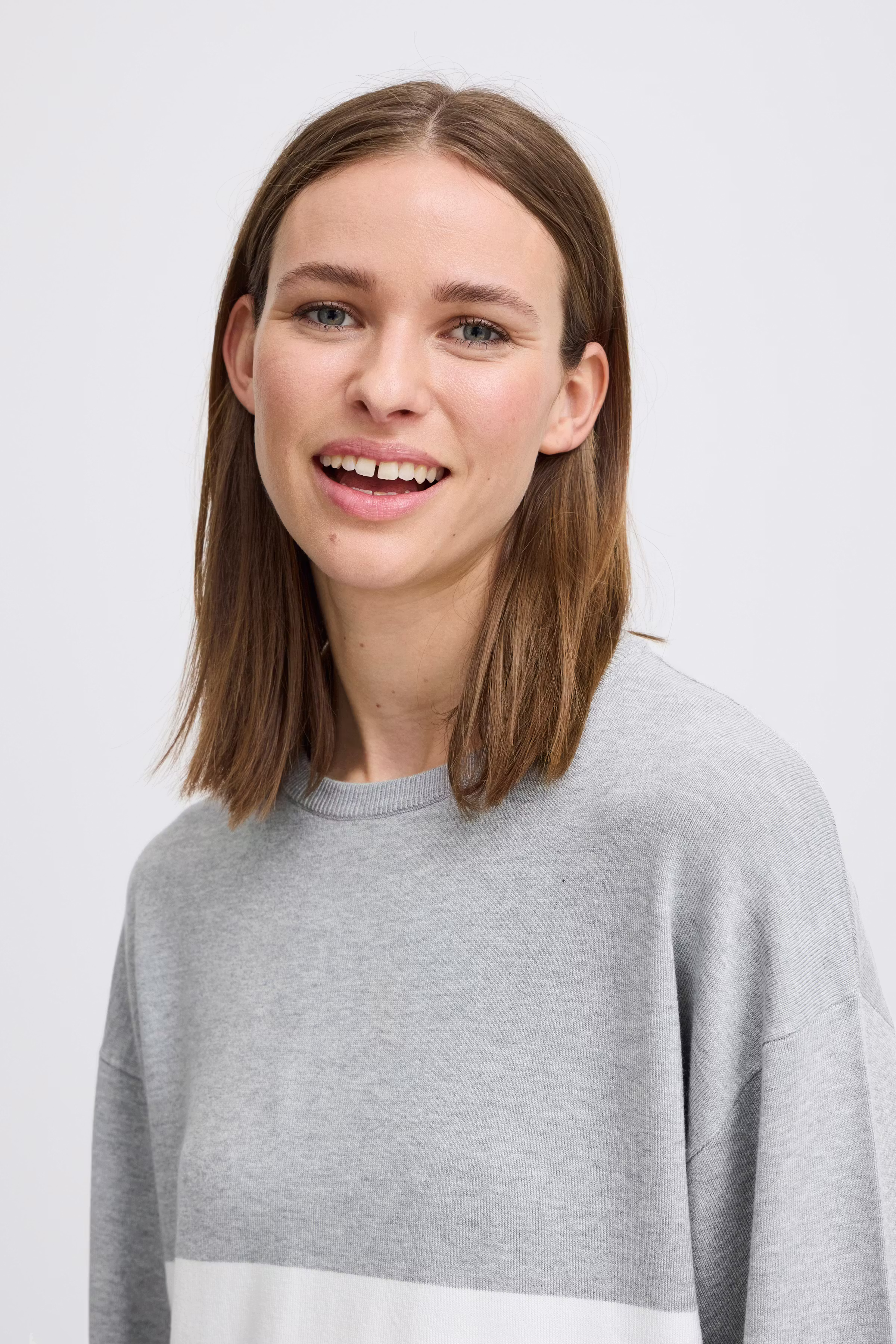 BYMMORLA Pullover LOOKBOOK DETAIL 20816292-200540