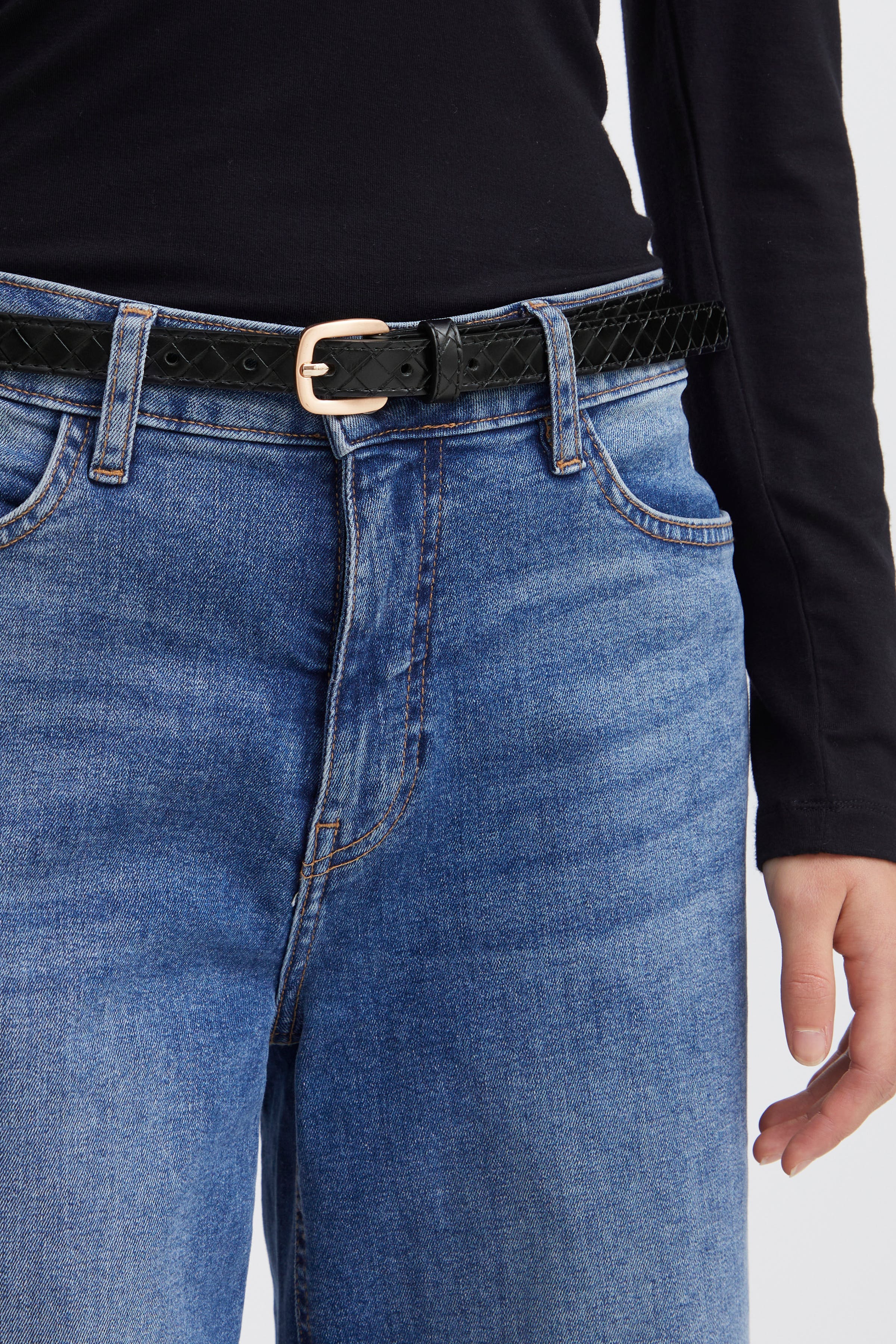 IAOZZY Belte LOOKBOOK DETAIL 20120535-194008