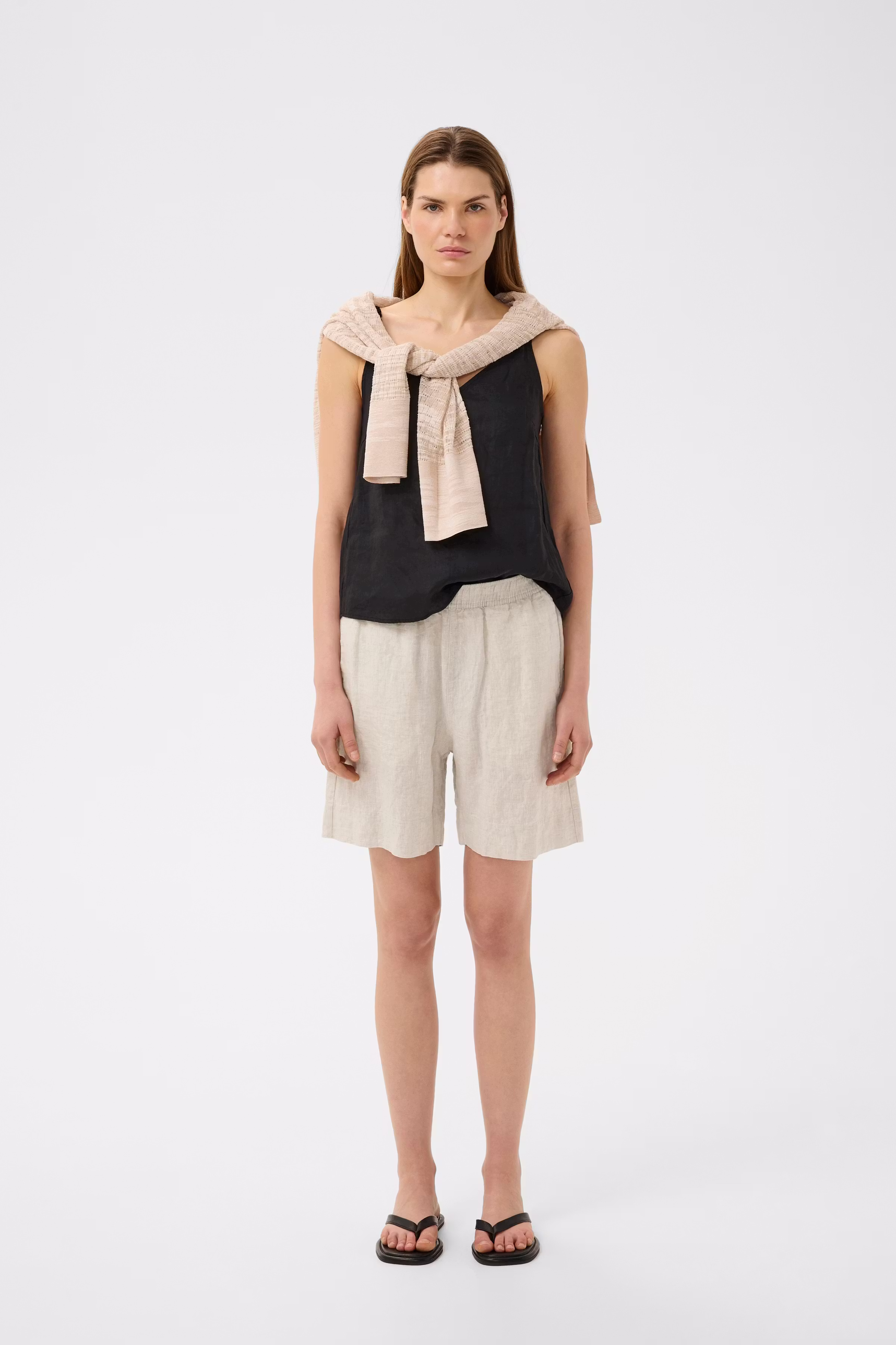 ELINORIW Shorts LOOKBOOK FRONT 30112545-300597