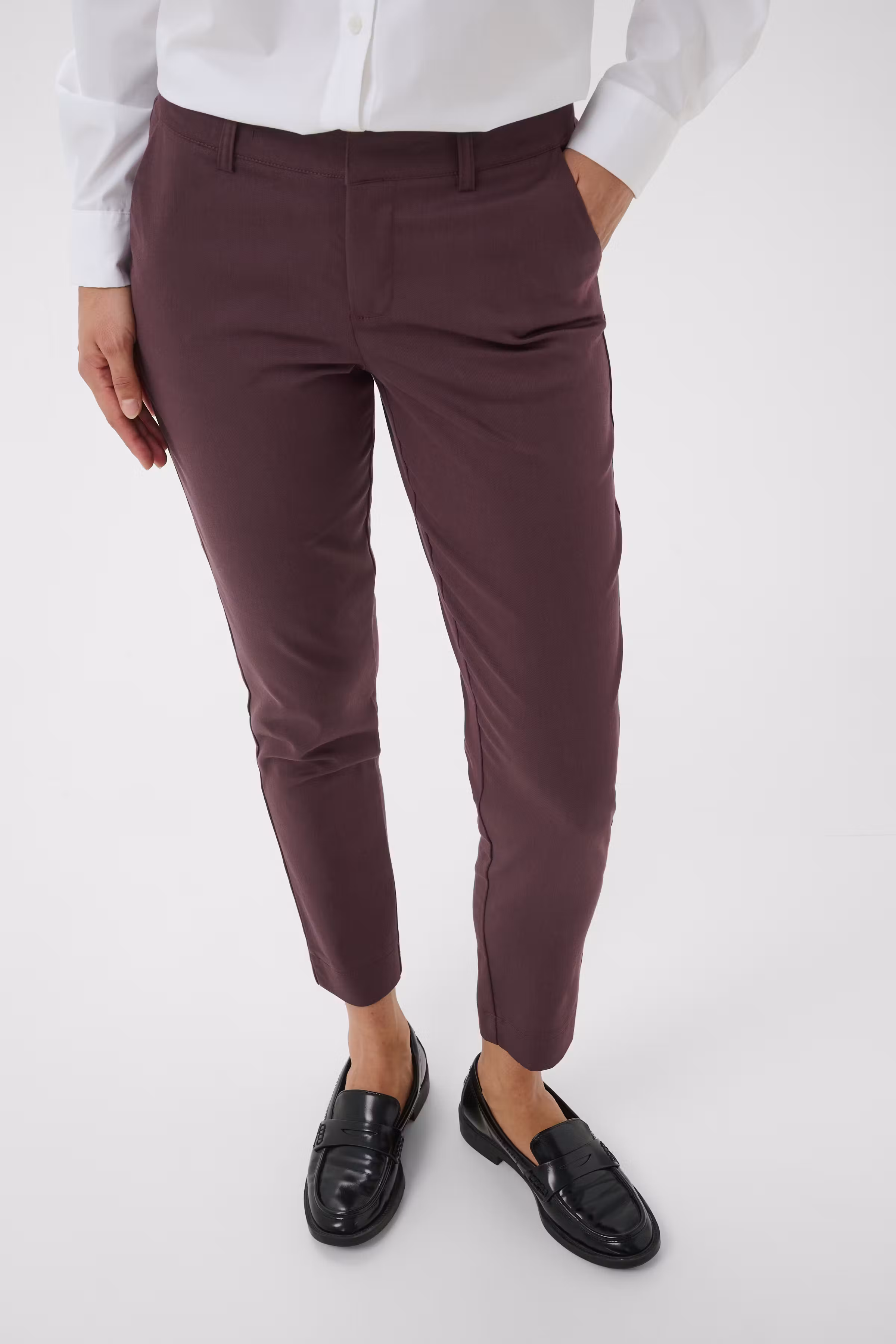 KAlea Bukser LOOKBOOK DETAIL 10505191-191619
