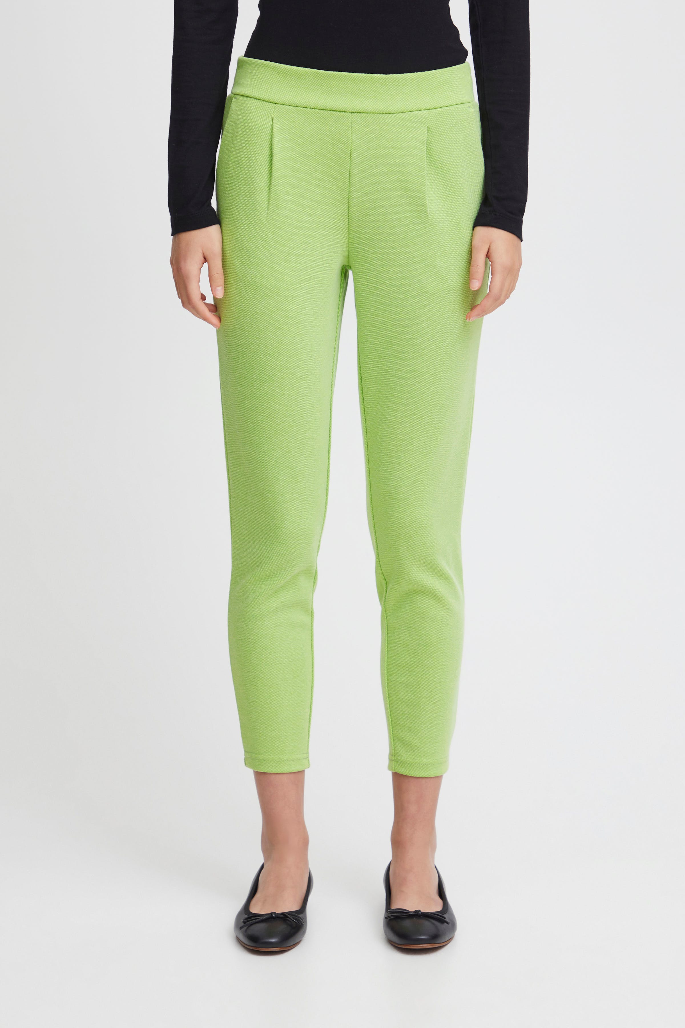 IHKATE Hose LOOKBOOK FRONT 20113286-150341