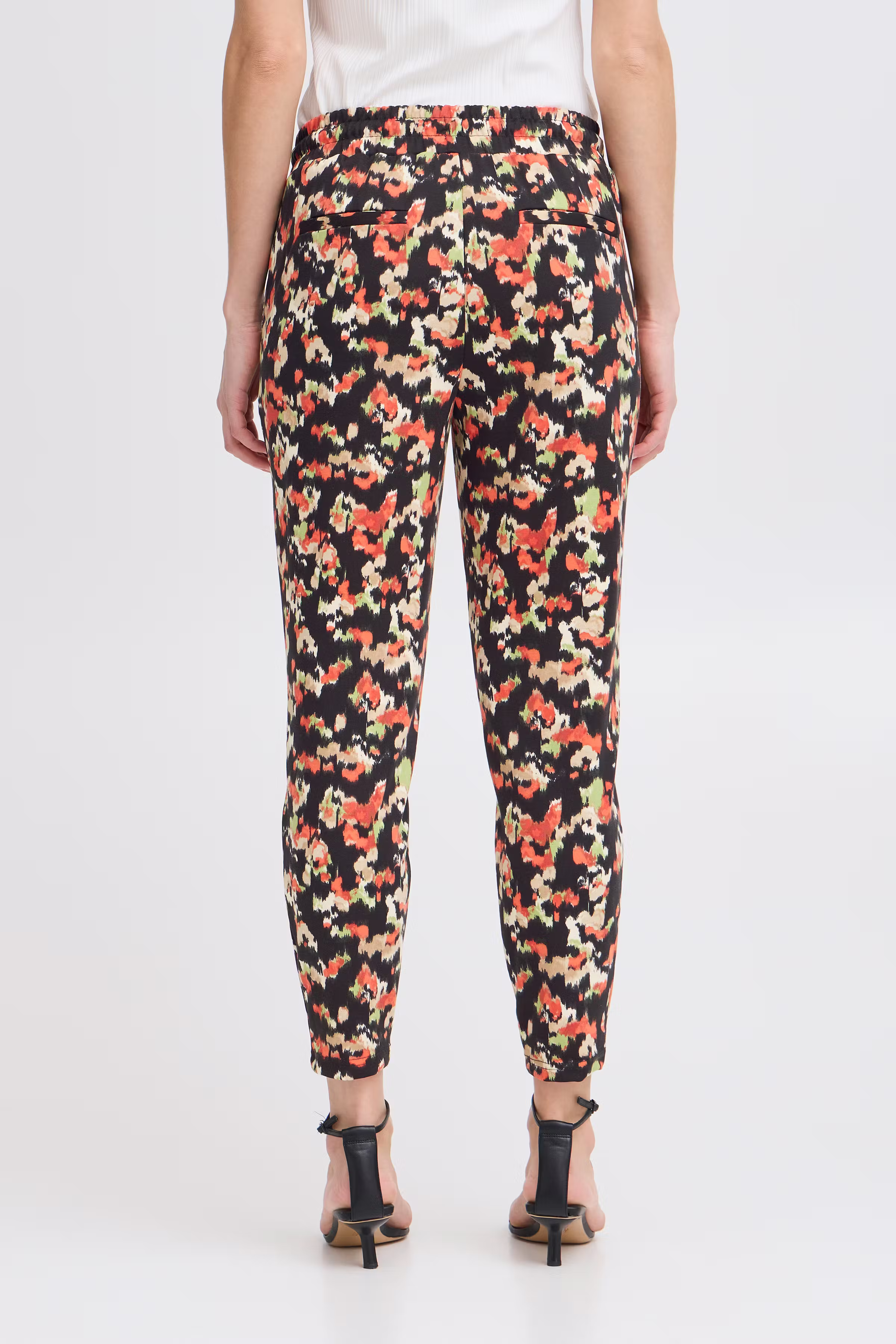 IHKATE Broek LOOKBOOK BACK 20120504-202709
