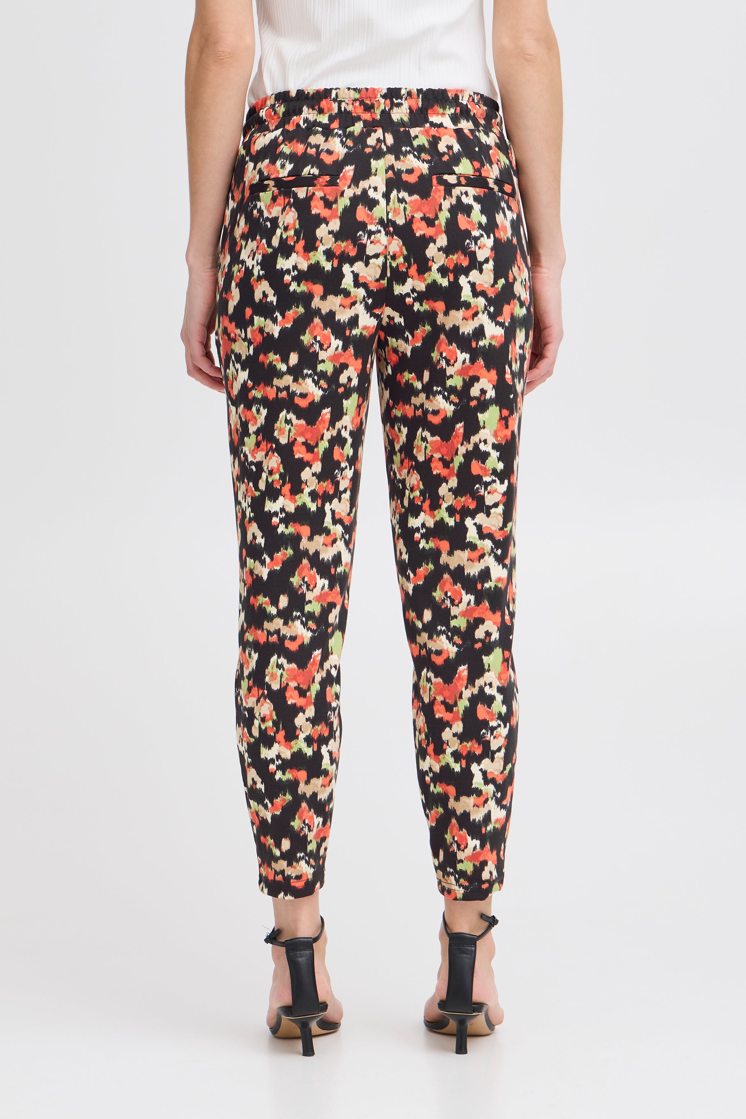 IHKATE Trousers LOOKBOOK BACK 20120504-202709