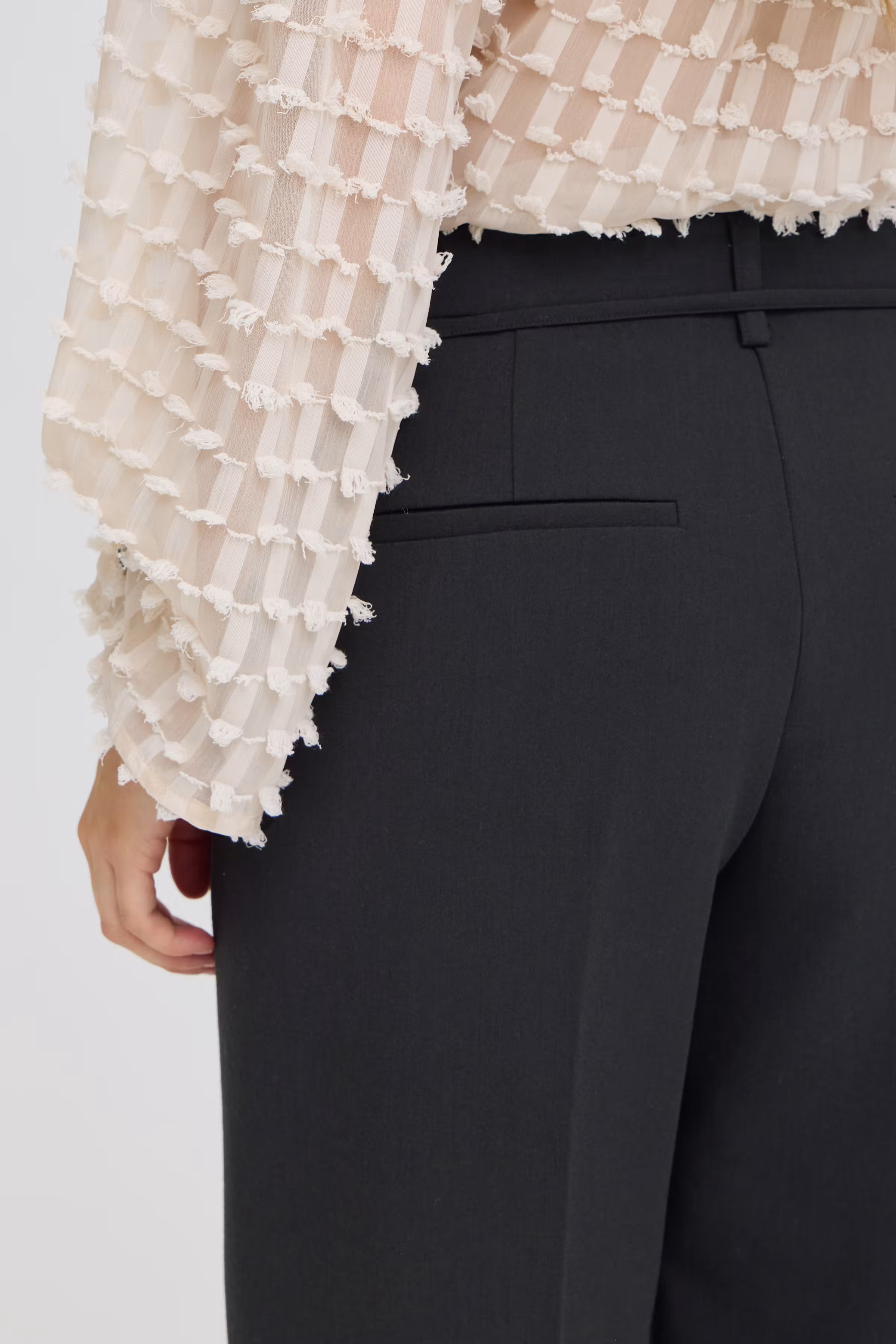 BYEARL Trousers LOOKBOOK DETAIL 20819732-194008