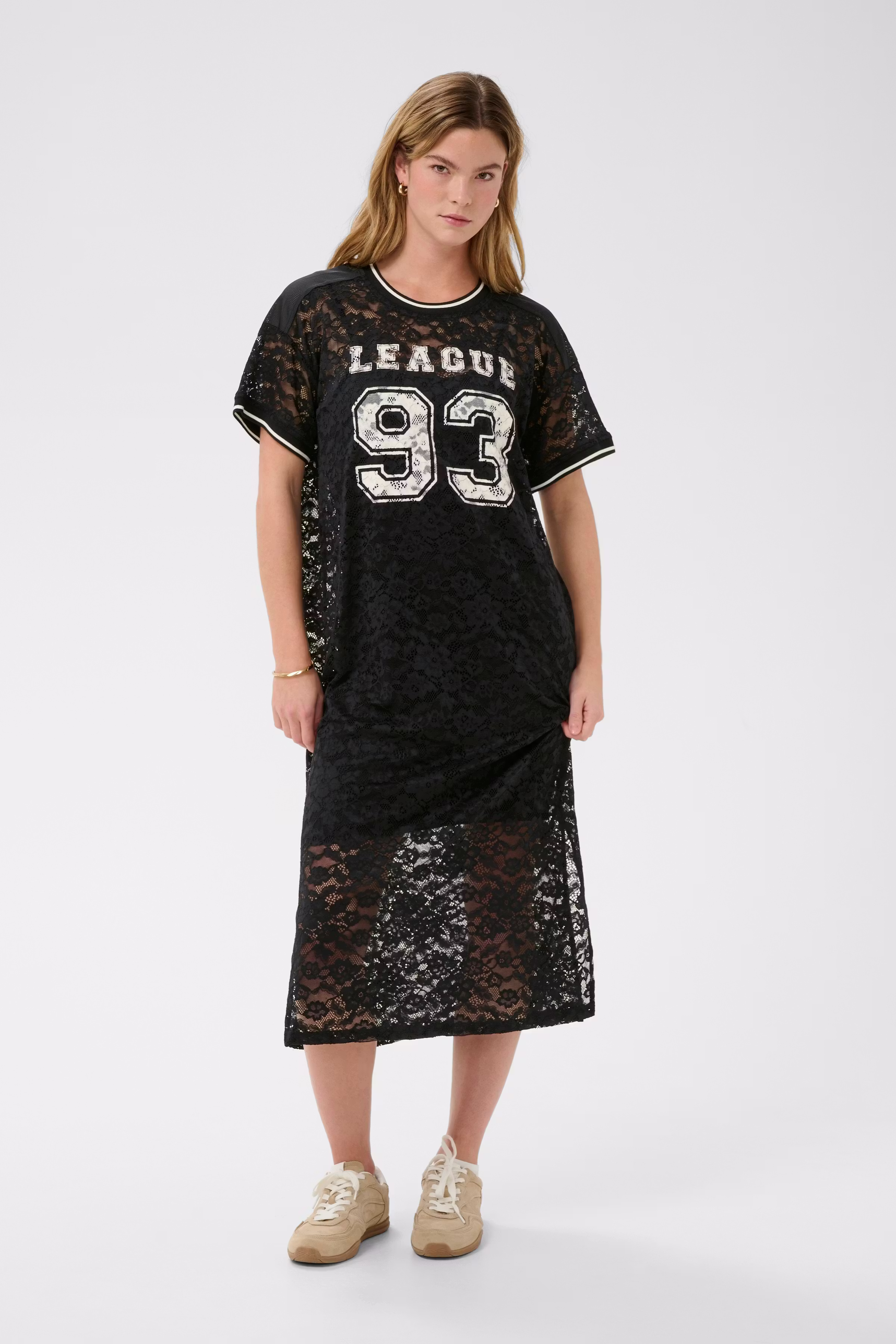 KAbelle Klänning LOOKBOOK FRONT 10511427-100121