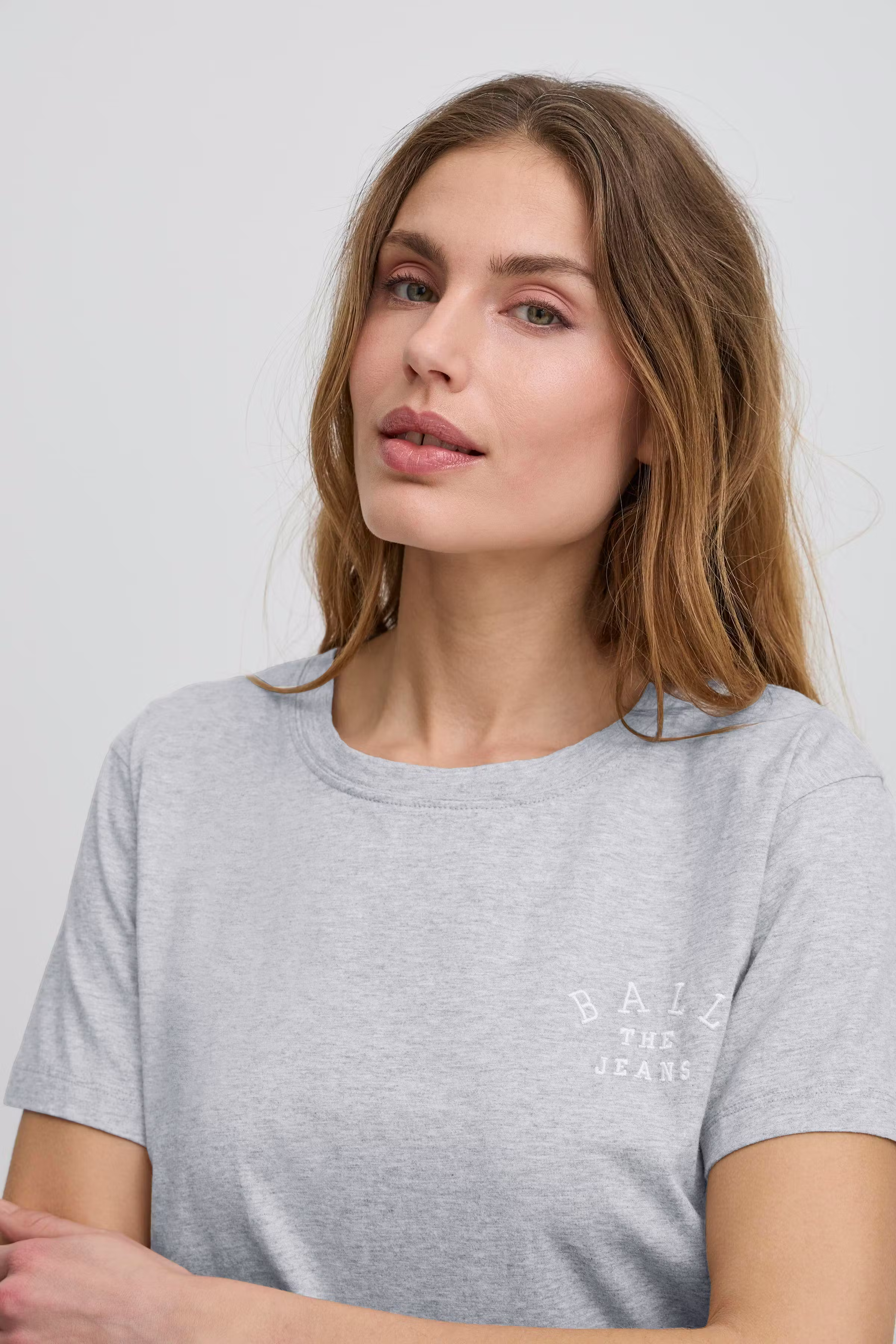 BASAVONA T-shirt LOOKBOOK DETAIL 50405152-204054