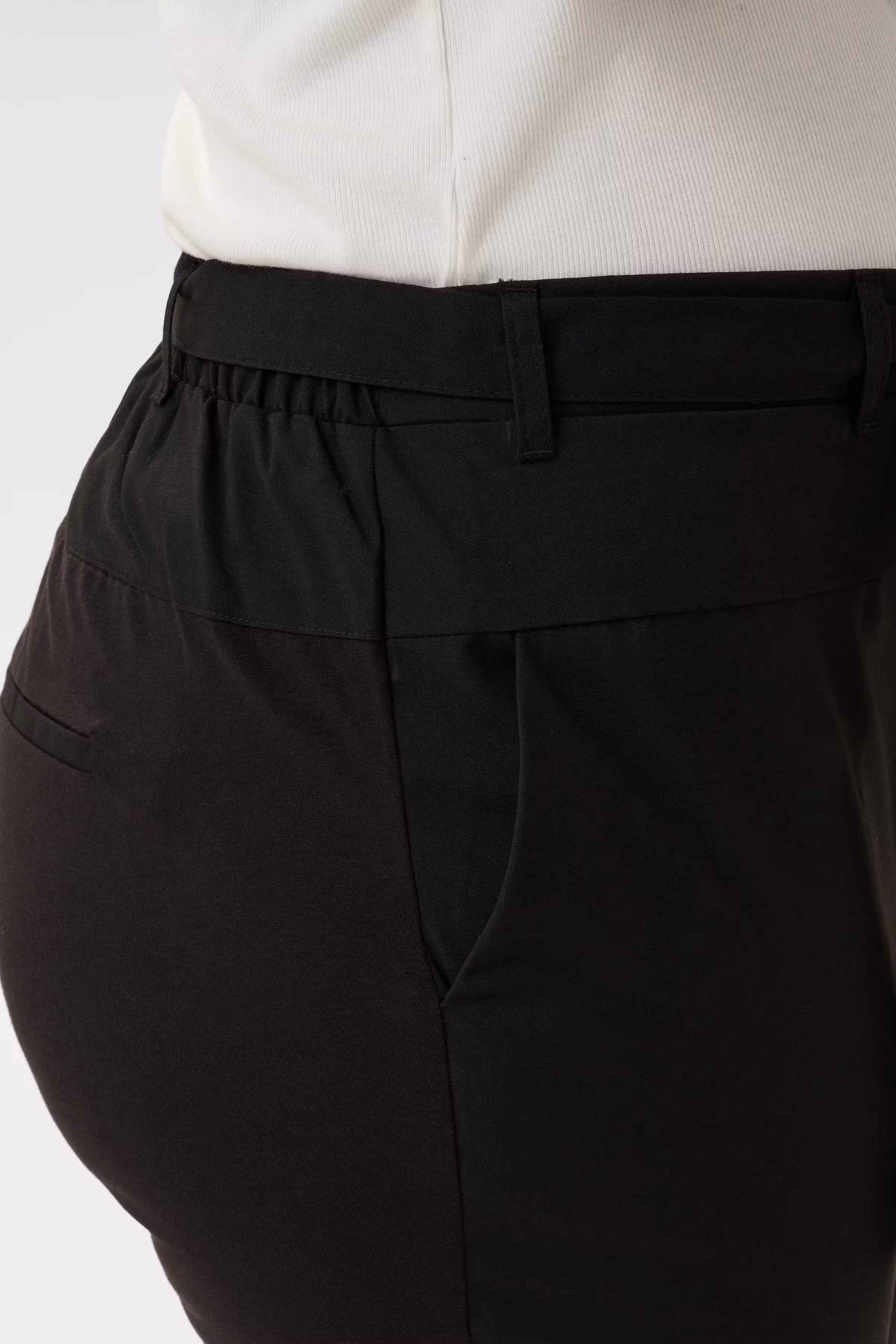 KCjia Bælte Bukser LOOKBOOK DETAIL 10580008-50600