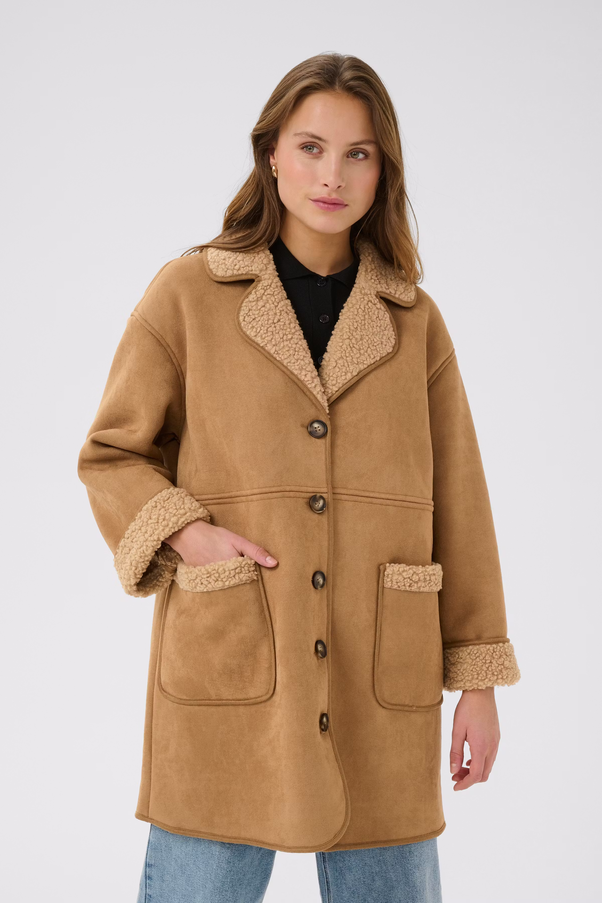 KAmarlie Outerwear LOOKBOOK FRONT 10510281-181029