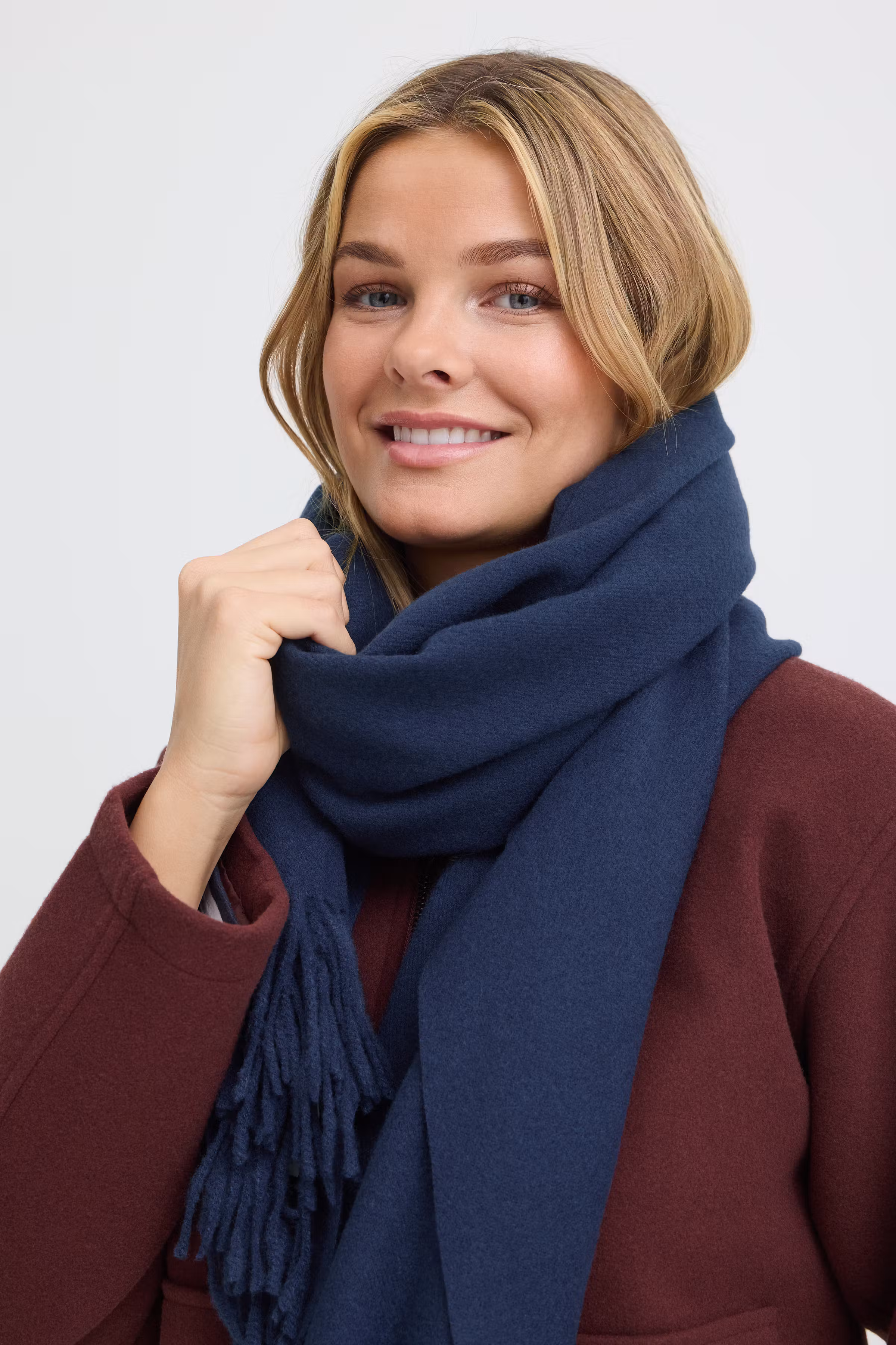 FRPASMIRA Skjerf LOOKBOOK DETAIL 20616170-1939231