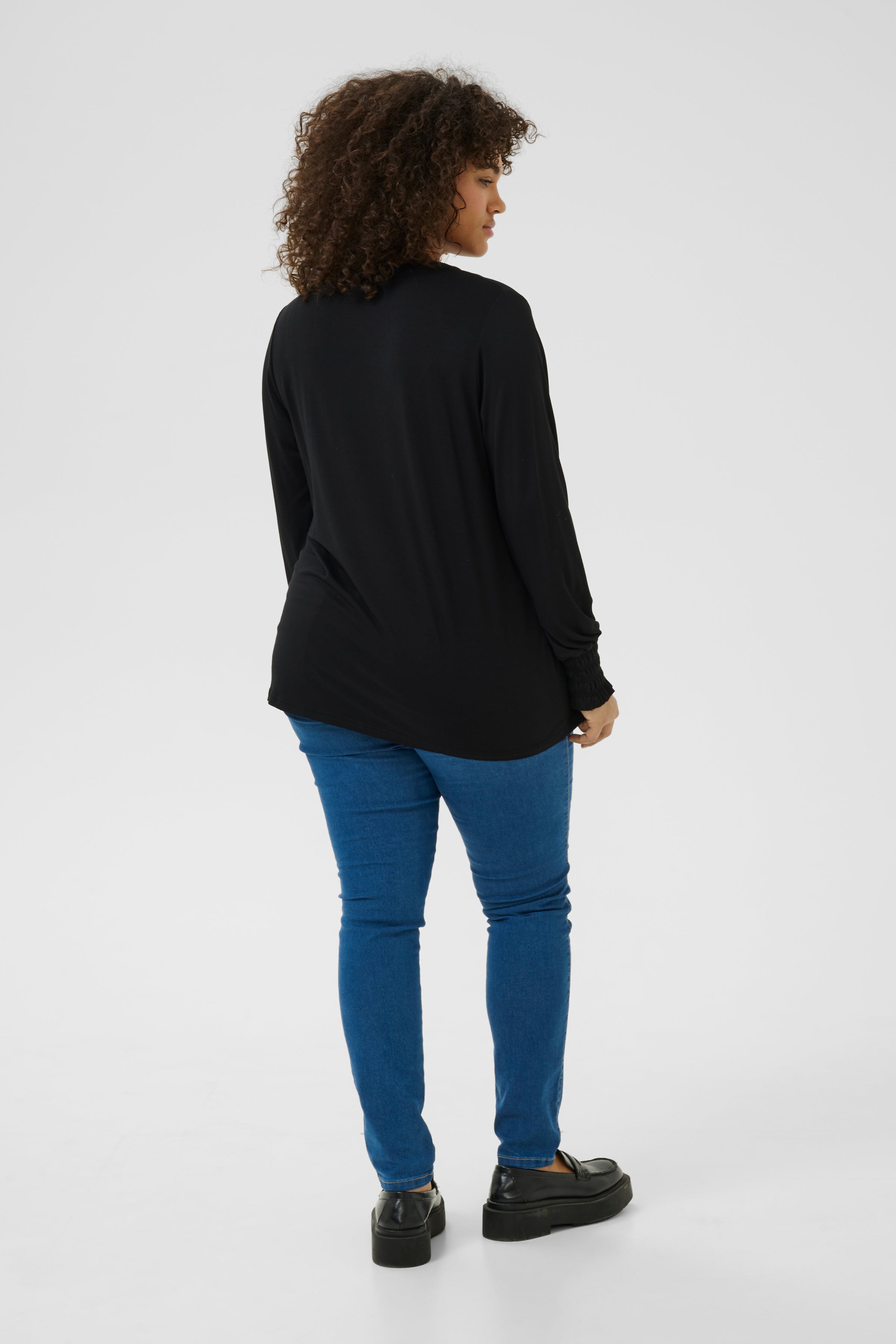 KCcharlotta Blouse LOOKBOOK BACK 10583378-100121