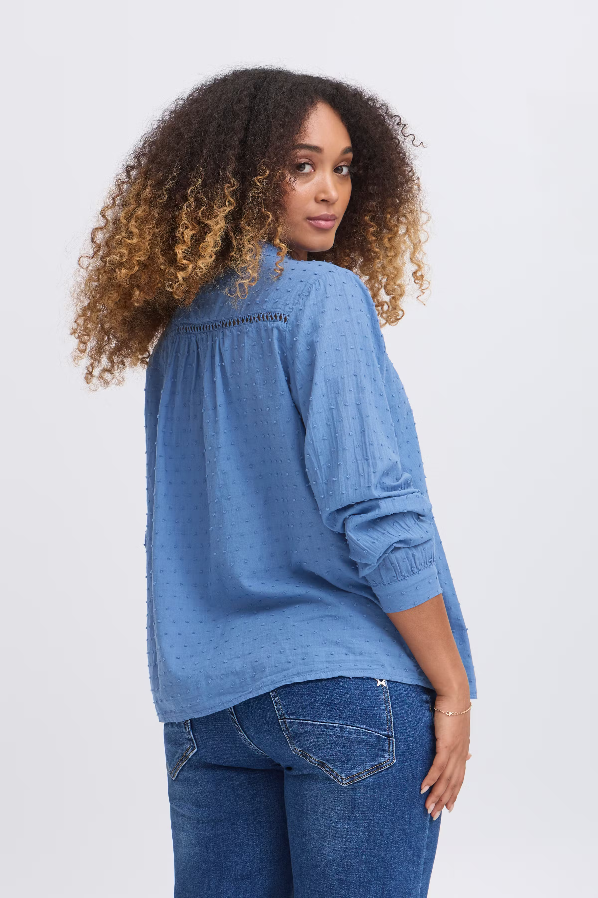 SBLIFA Bluse LOOKBOOK BACK 22100919-203403