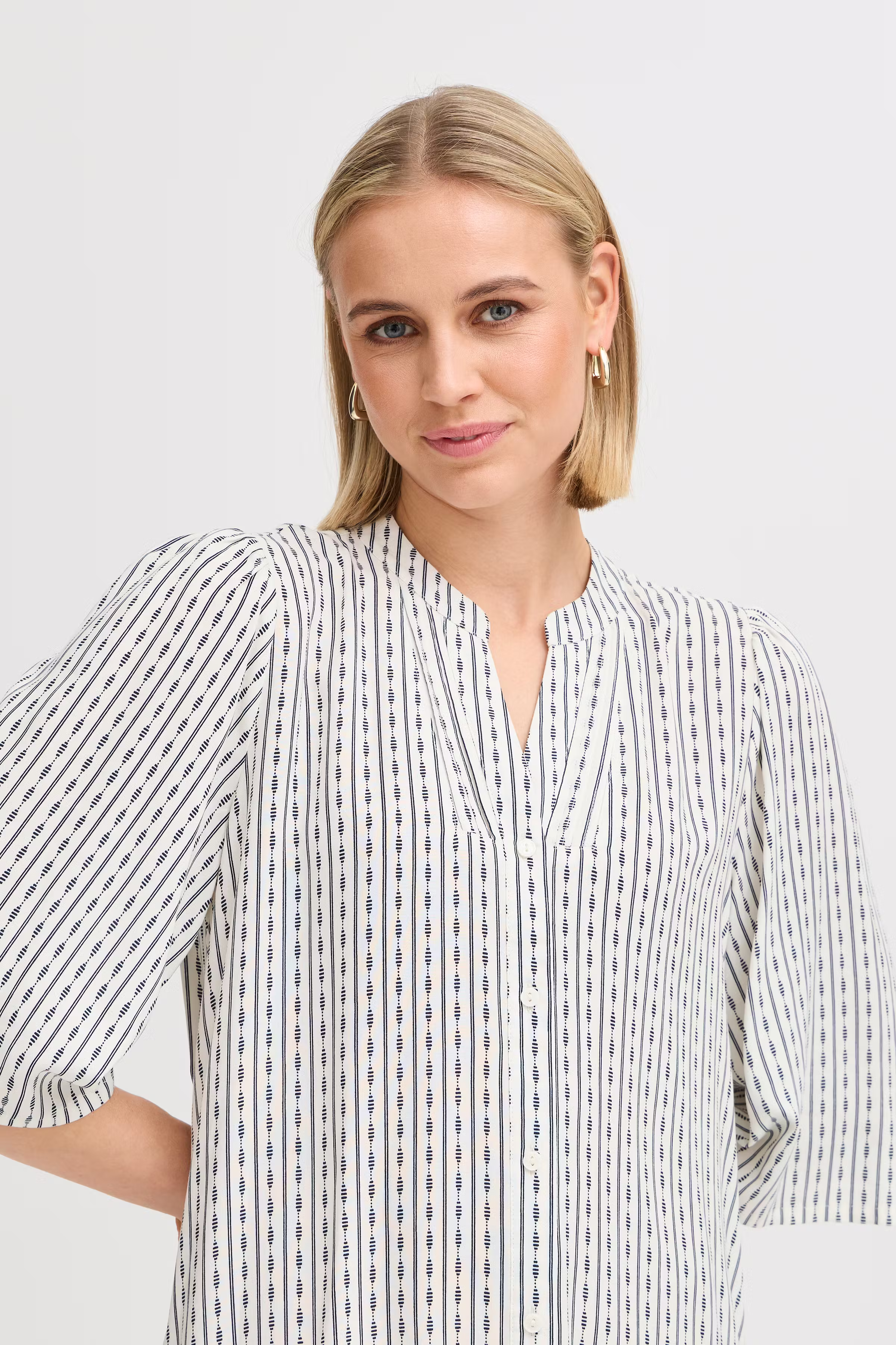 FRMERLE Kleid LOOKBOOK DETAIL 20615397-204456