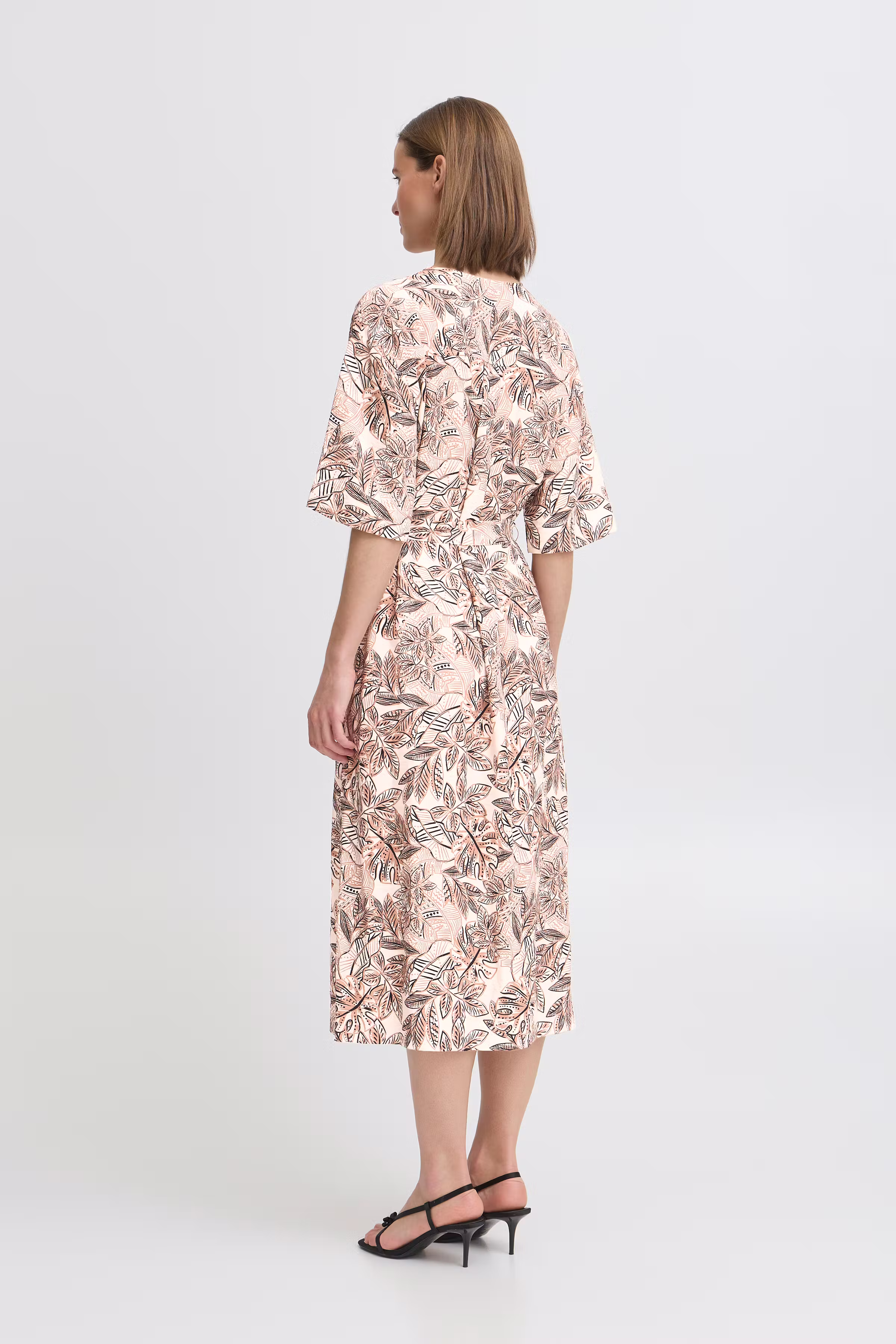 BYIBANO Kleid LOOKBOOK BACK 20816801-204736