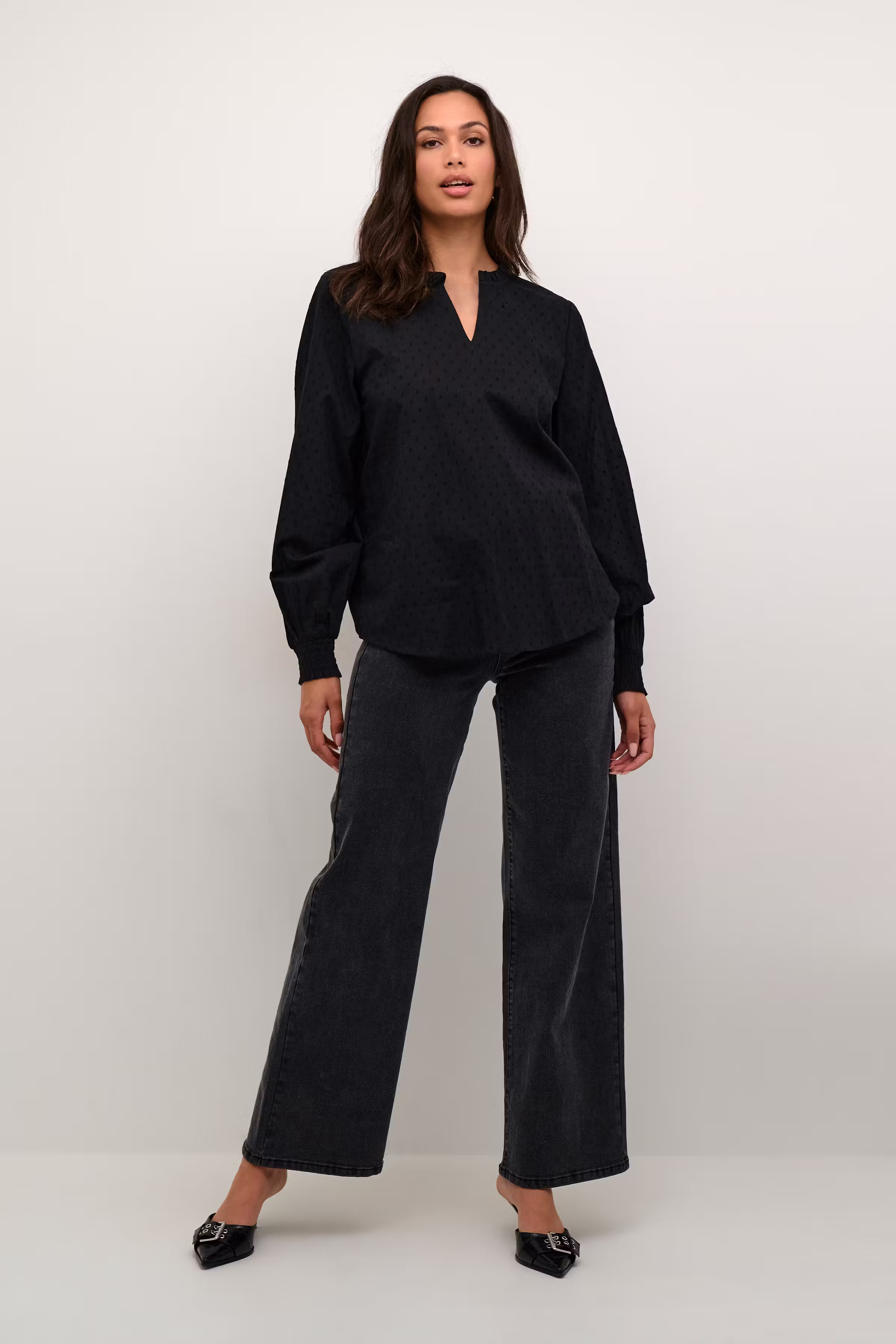 KAlydia Blus LOOKBOOK FRONT 10509219-100121