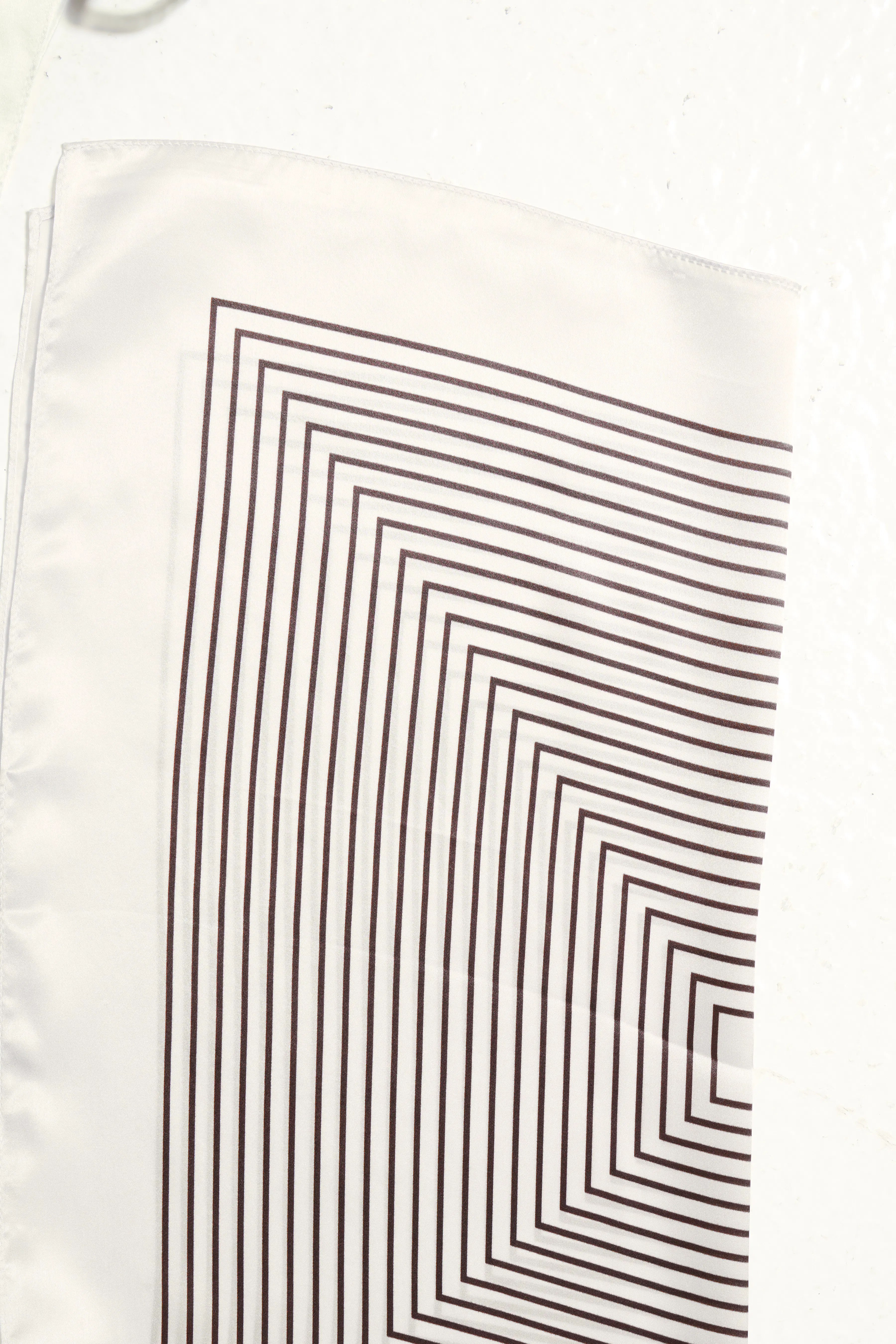 FRSILLA Skjerf PACK FRONT 20617644-900008004