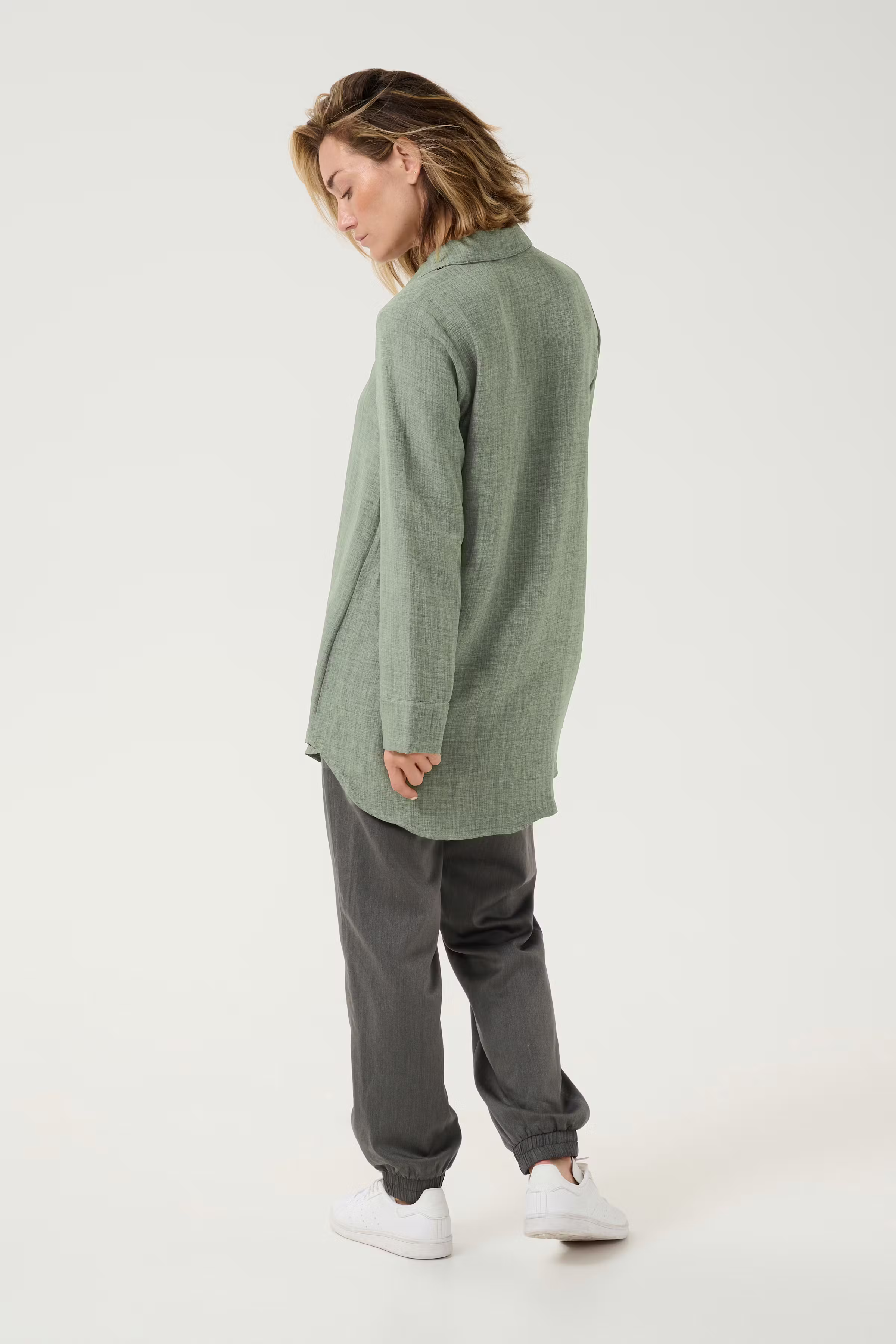 BPoda Tuniek LOOKBOOK BACK 10590802-107109B