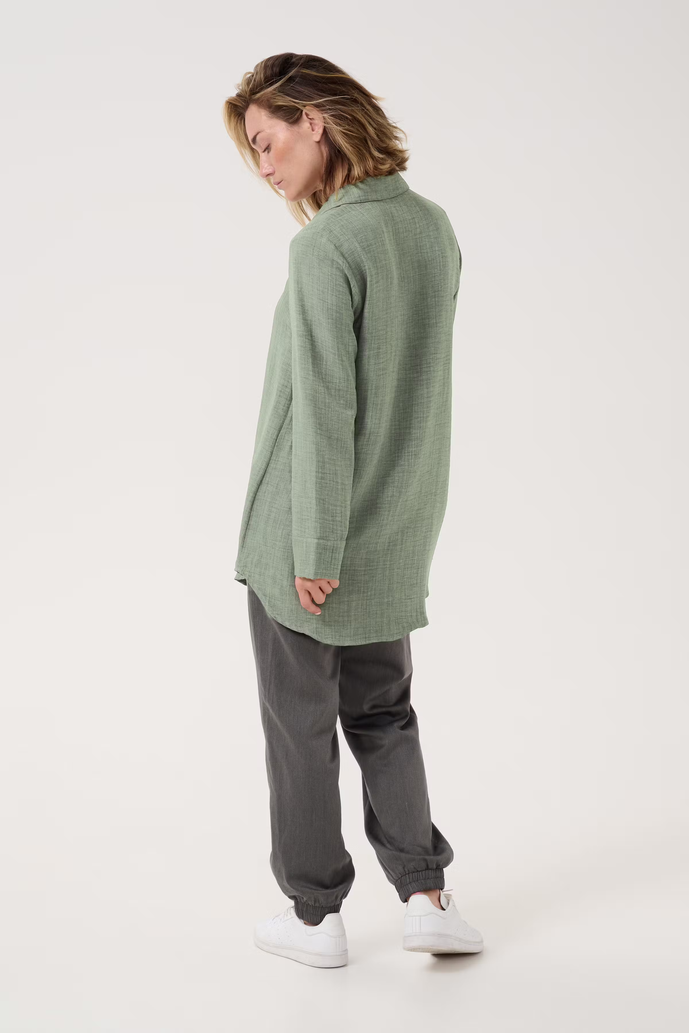 BPoda Tunic LOOKBOOK BACK 10590802-107109B