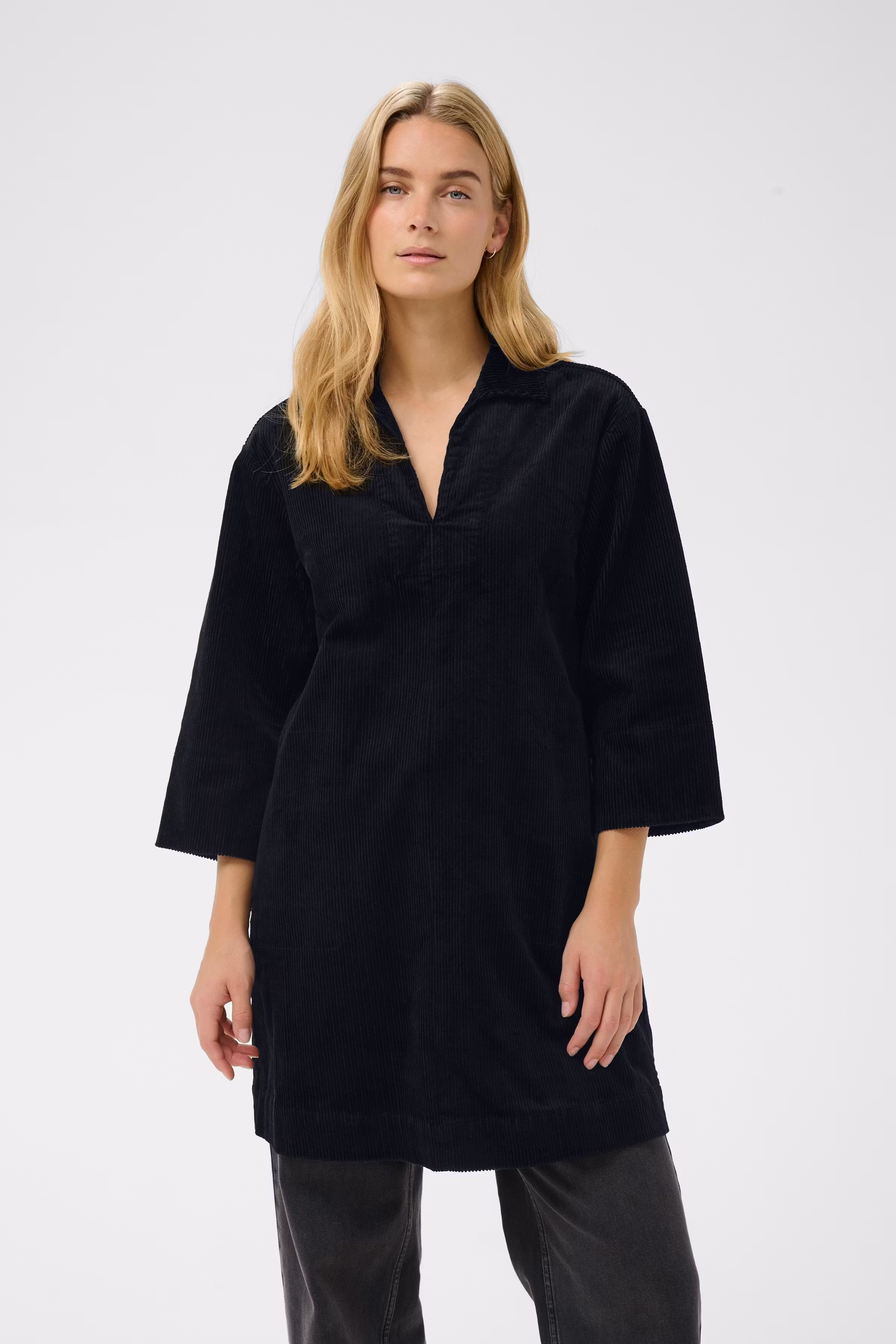 SharriPW Dress LOOKBOOK FRONT 30309997-194013