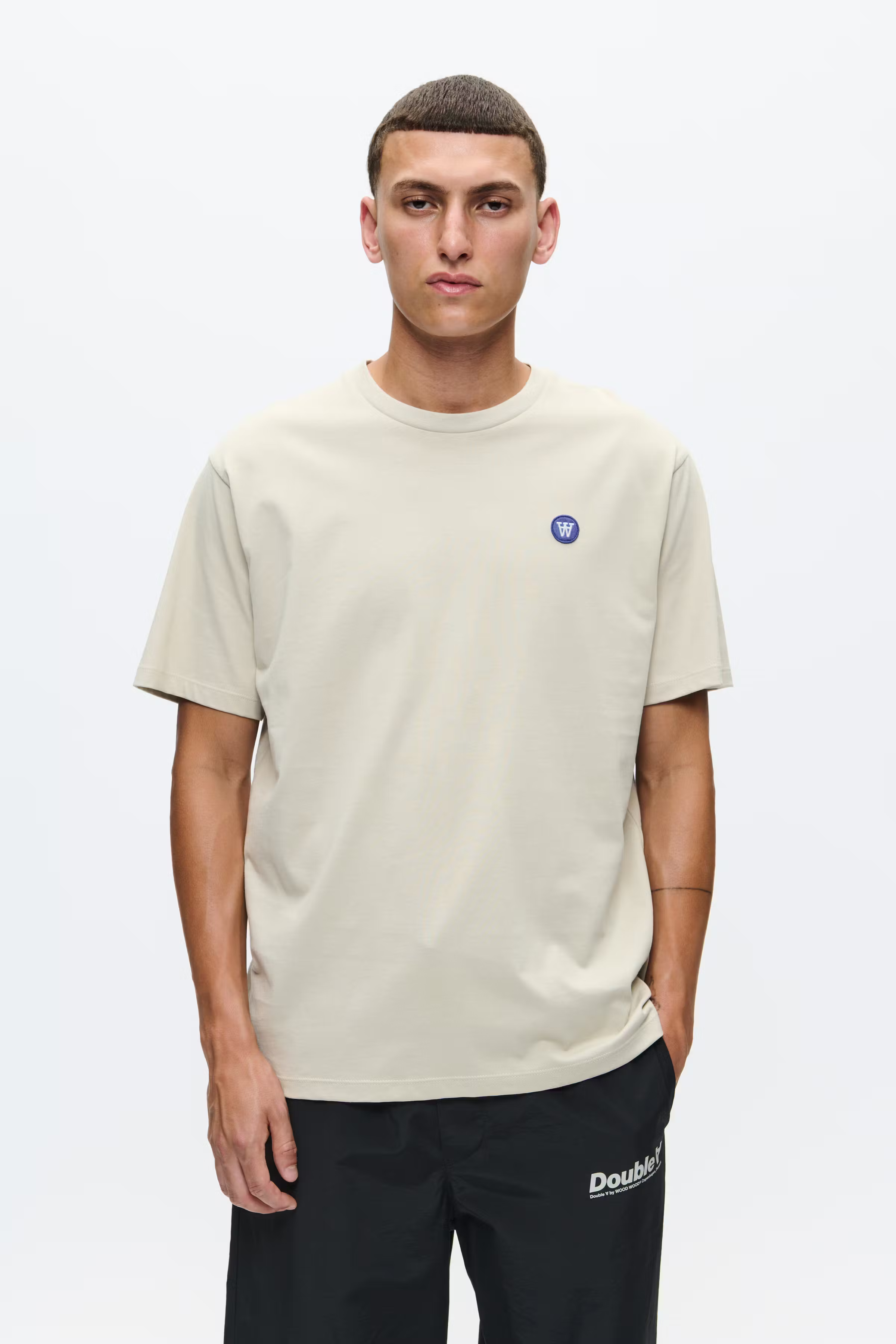 WWAce T-shirt LOOKBOOK FRONT 30250095-144500