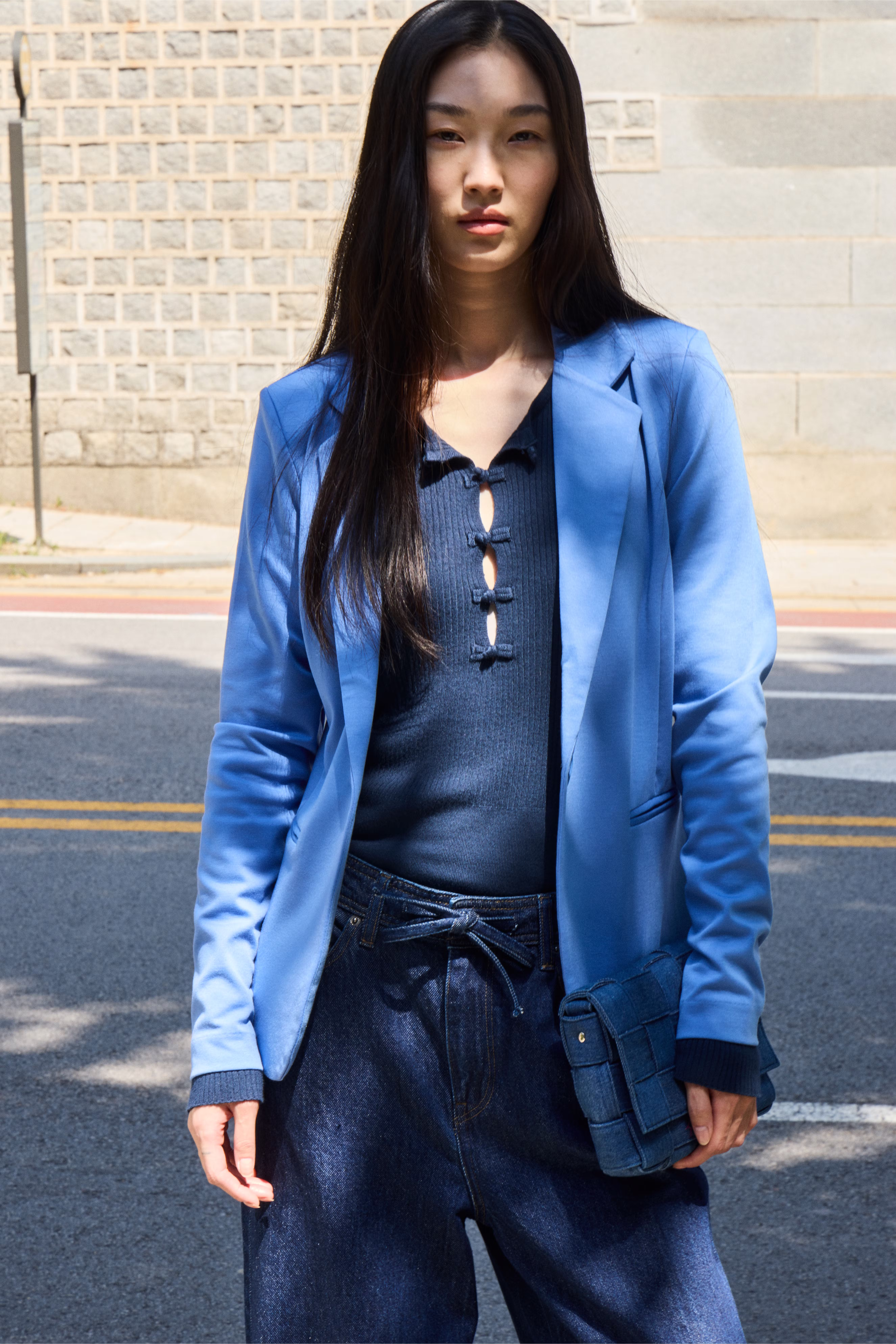 IHKATE Blazer LOCATION NONE 20101801-183937