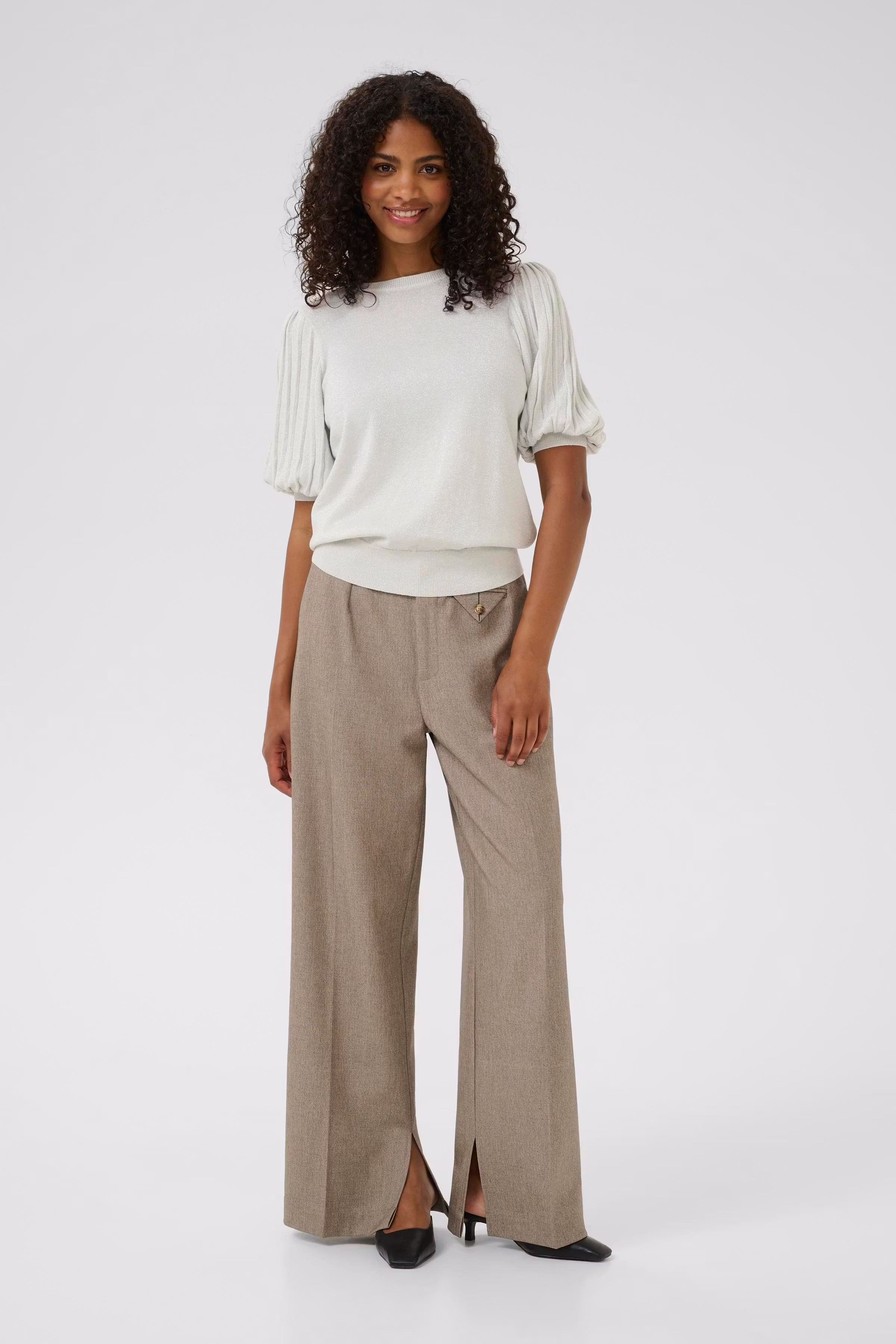 KAregina Pullover LOOKBOOK FRONT 10510339-110602