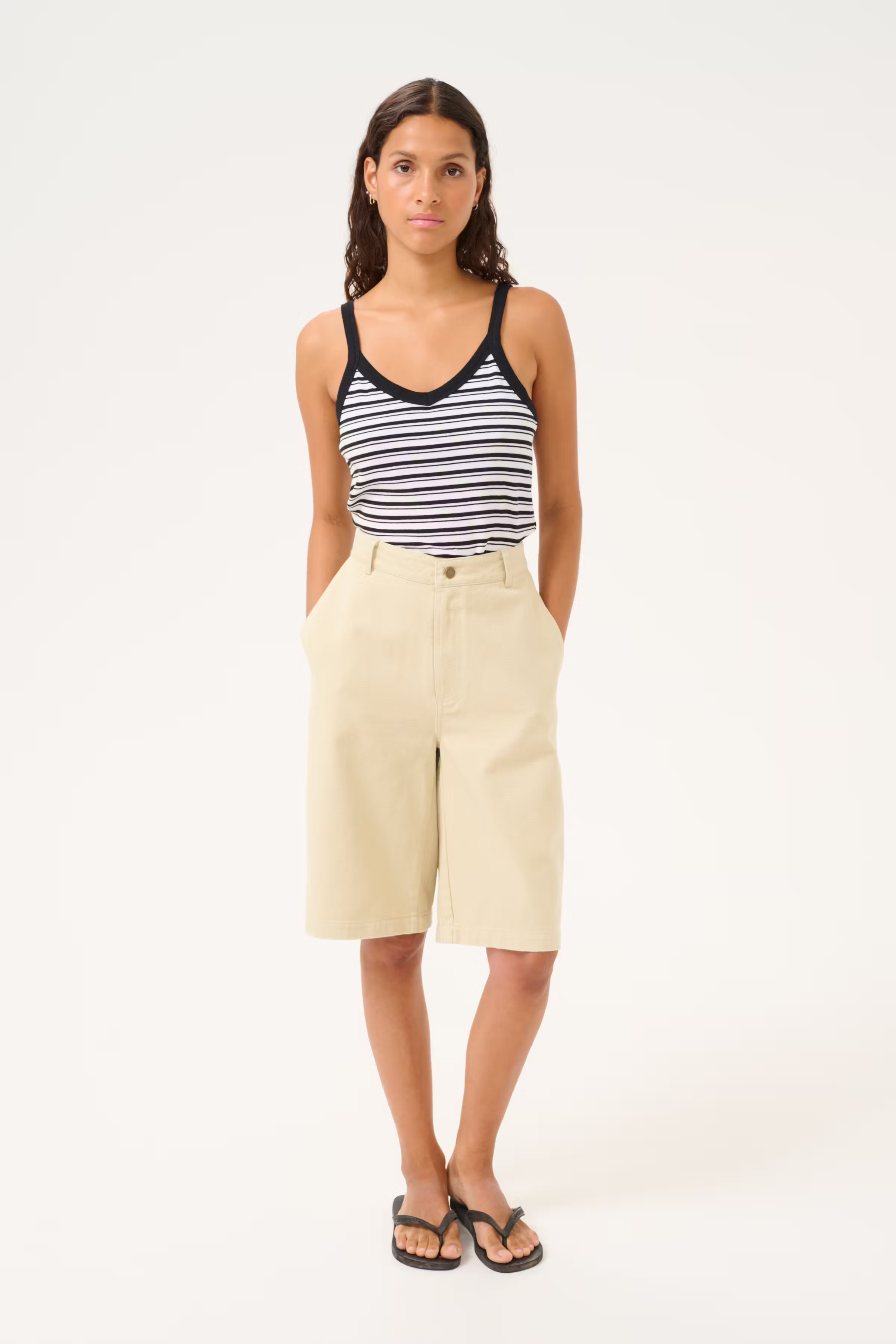 KBTatiana Denimshorts LOOKBOOK FRONT 10105450-140105