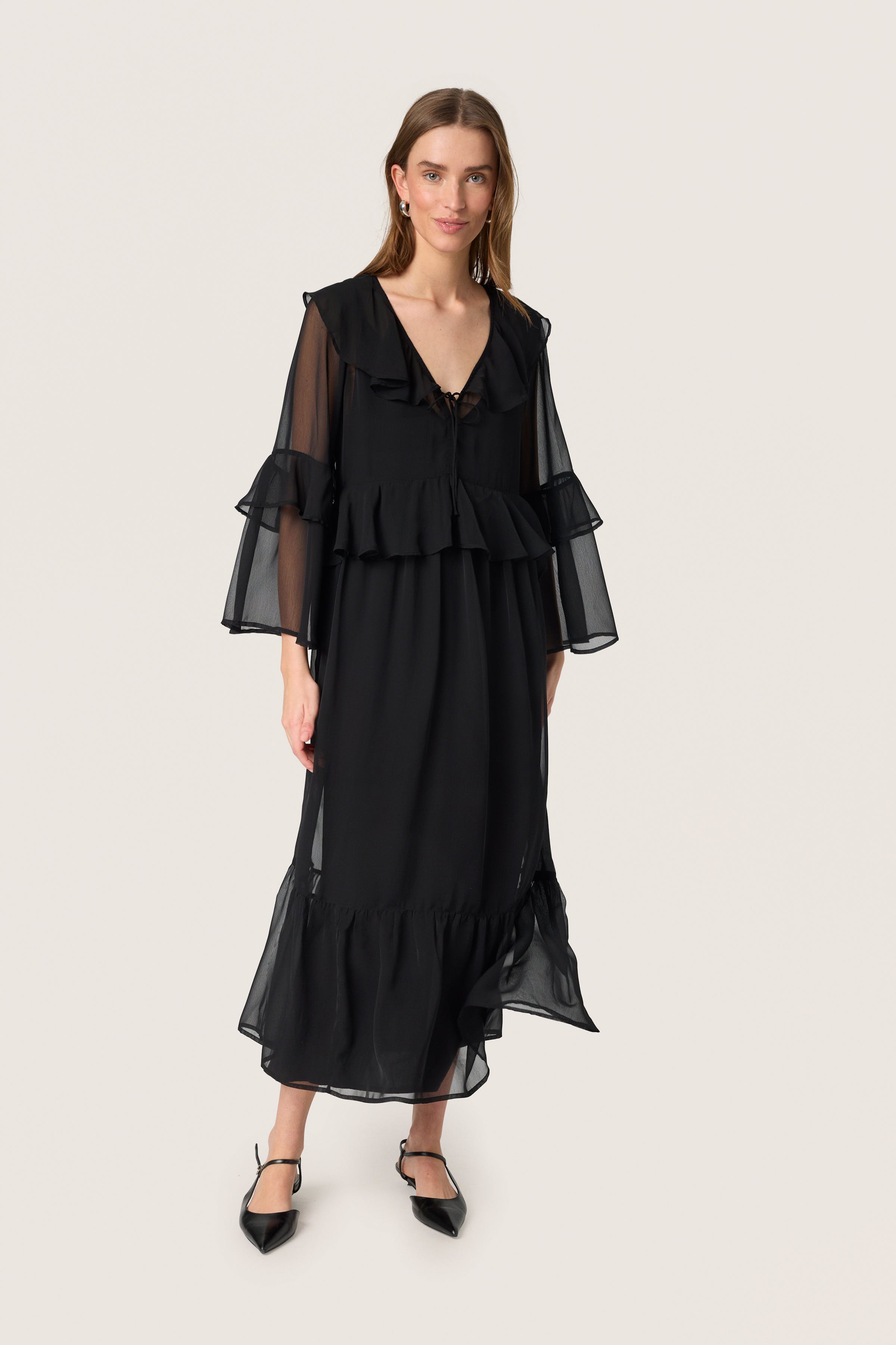 SLJatessan Klänning LOOKBOOK FRONT 30408670-194008