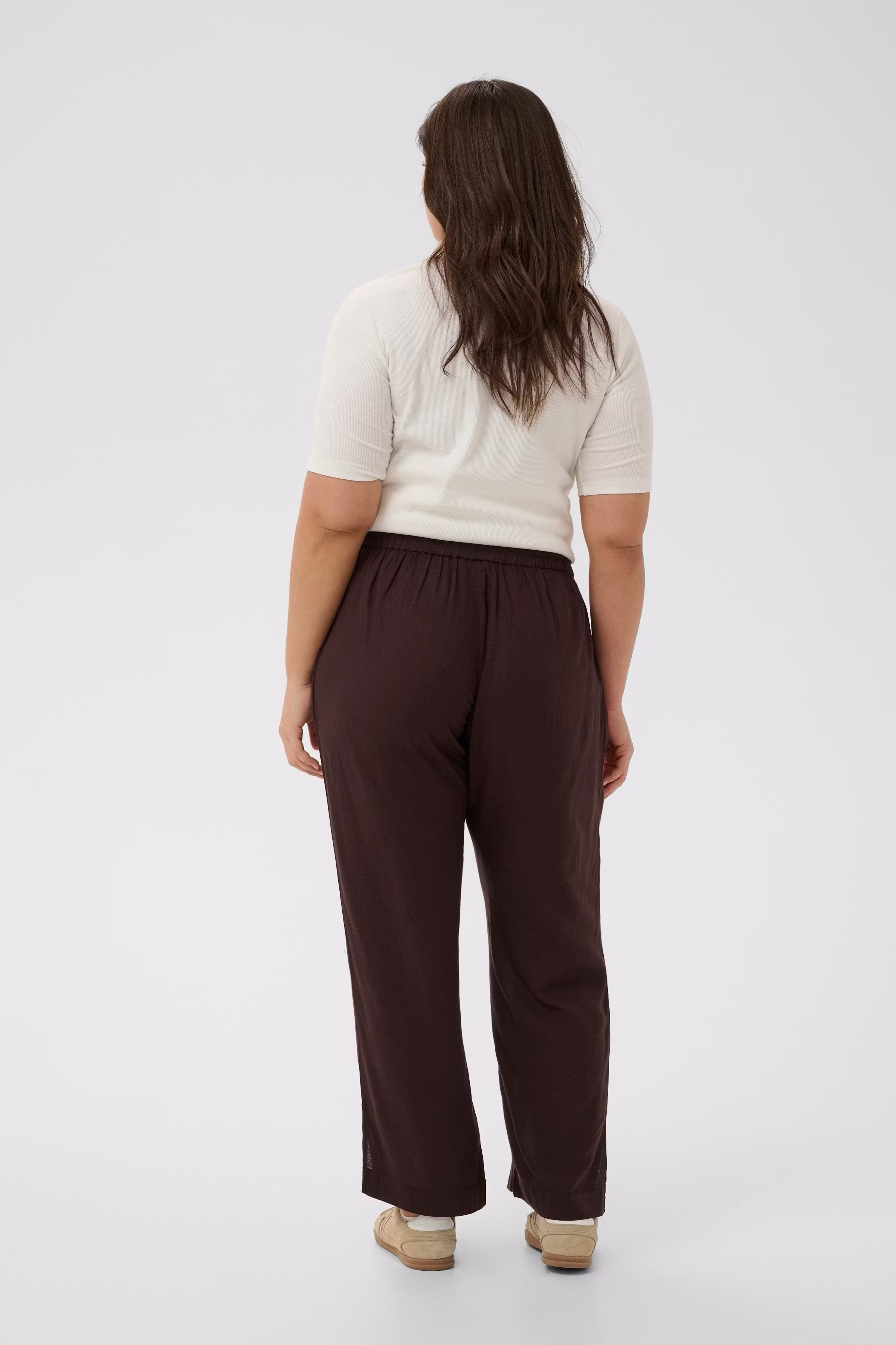 KCmille Trousers LOOKBOOK BACK 10584078-191111