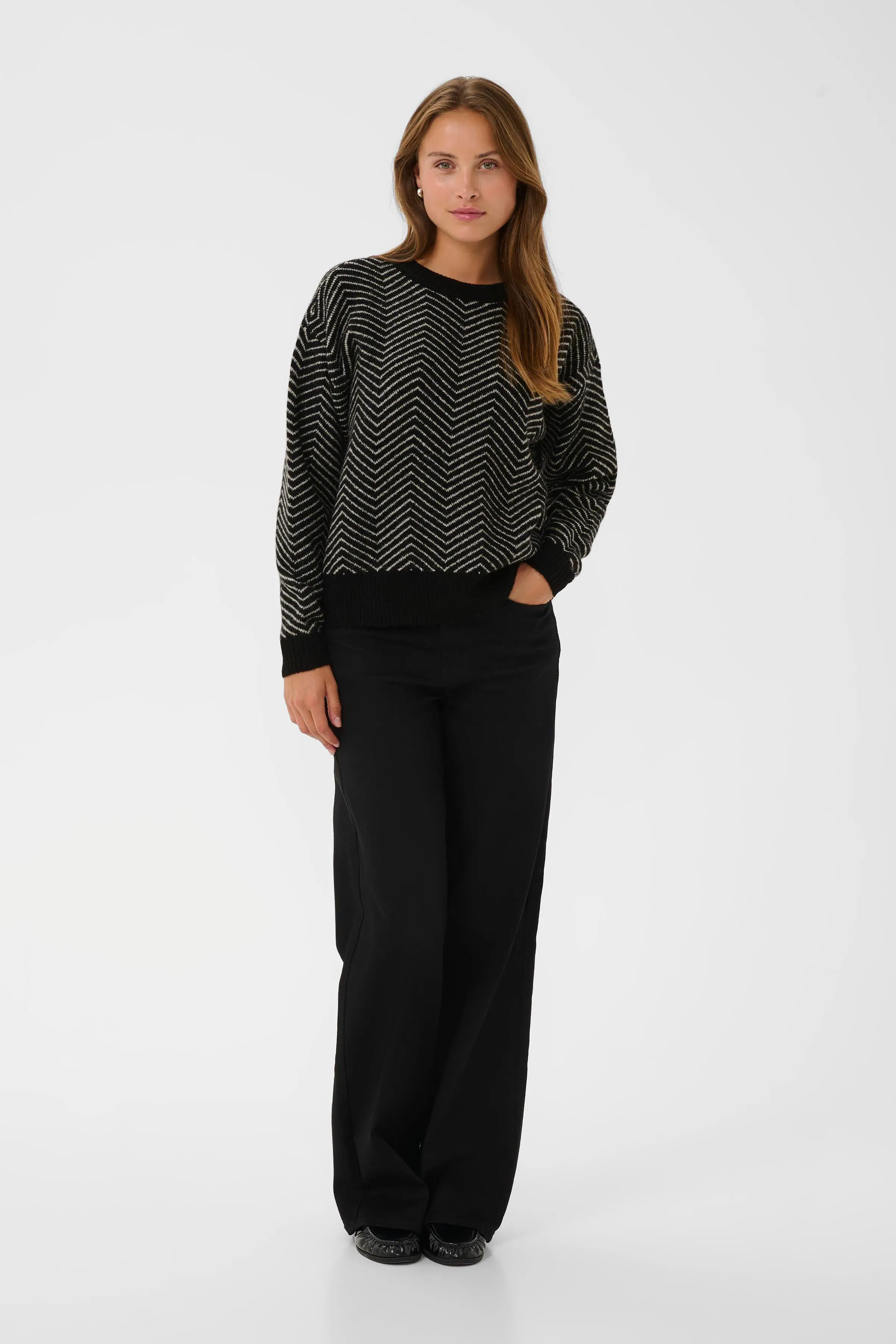KAbitzy Pullover LOOKBOOK FRONT 10510840-109075
