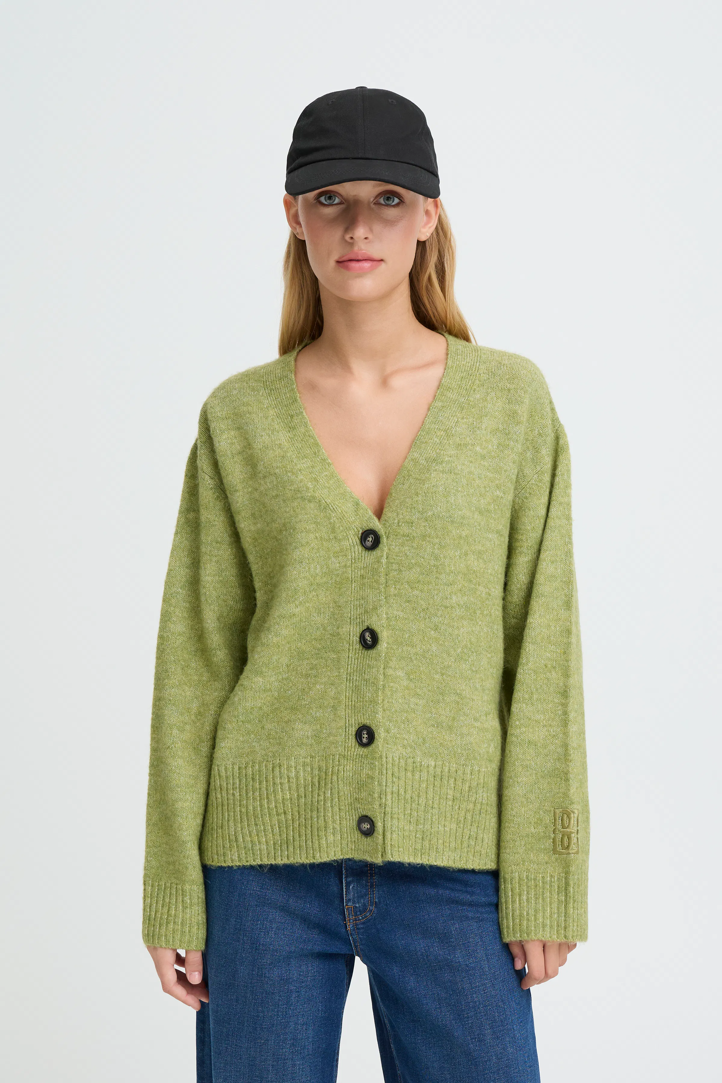 IAADDA Keps LOOKBOOK FRONT 20125334-194008