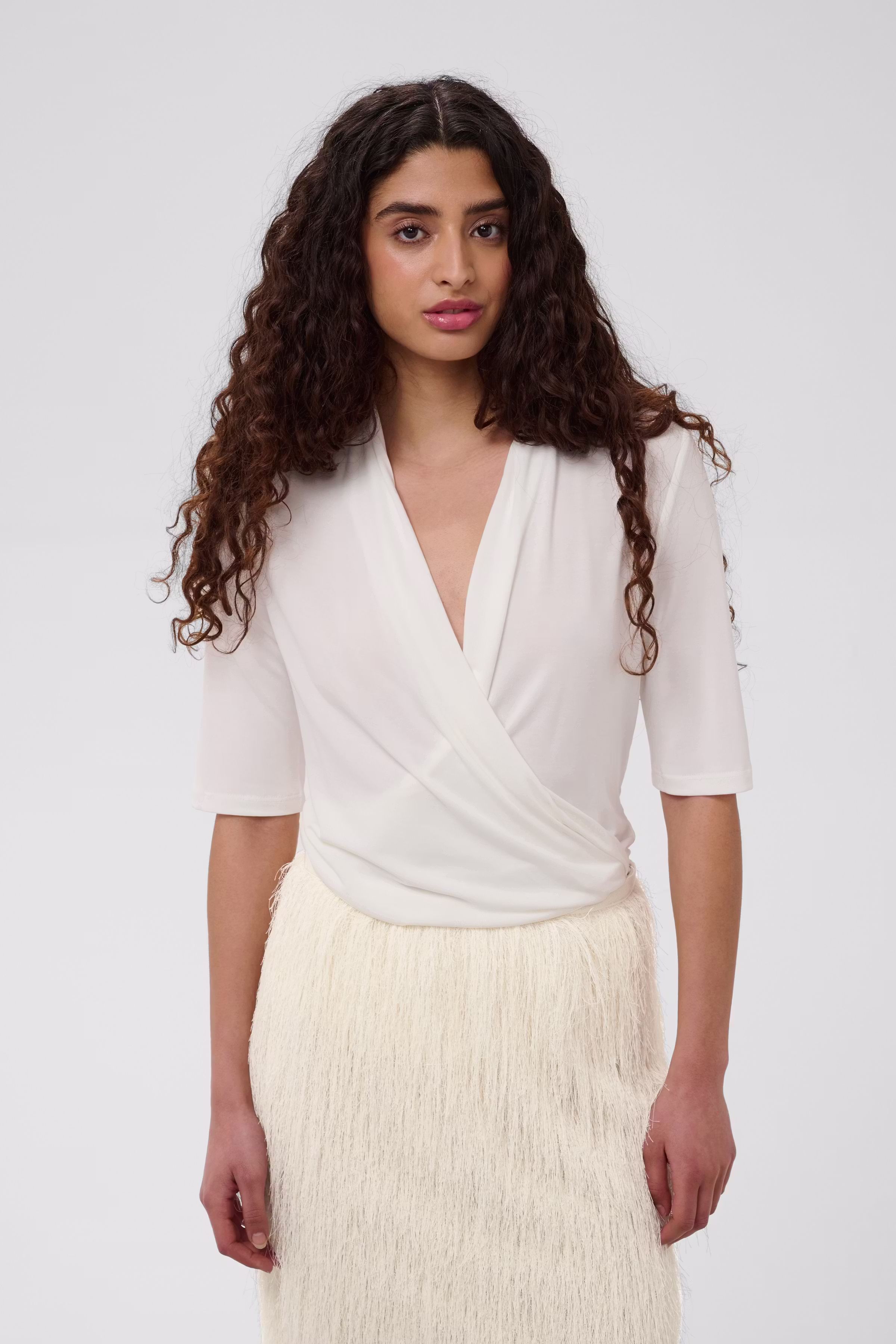 SLColumbine Bluse LOOKBOOK FRONT 30406677-111001