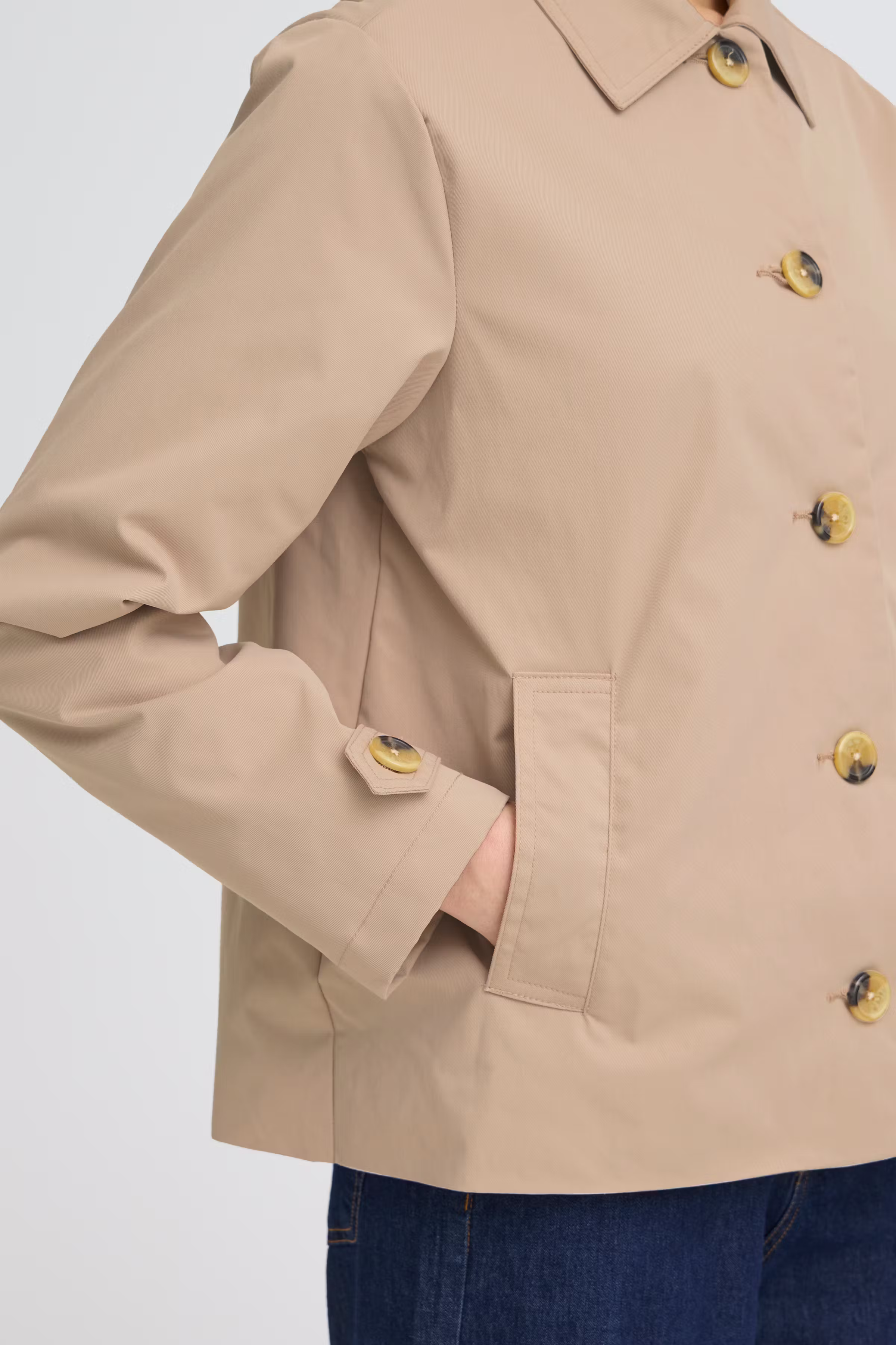 FRTRINA Outerwear LOOKBOOK DETAIL 20617527-151306